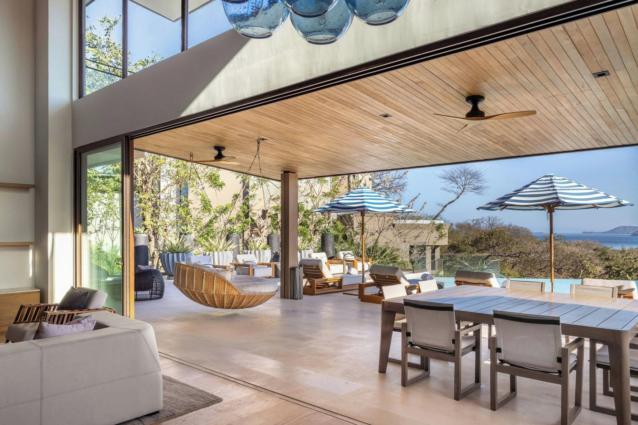 Room Four Bedrooms with Private Pool