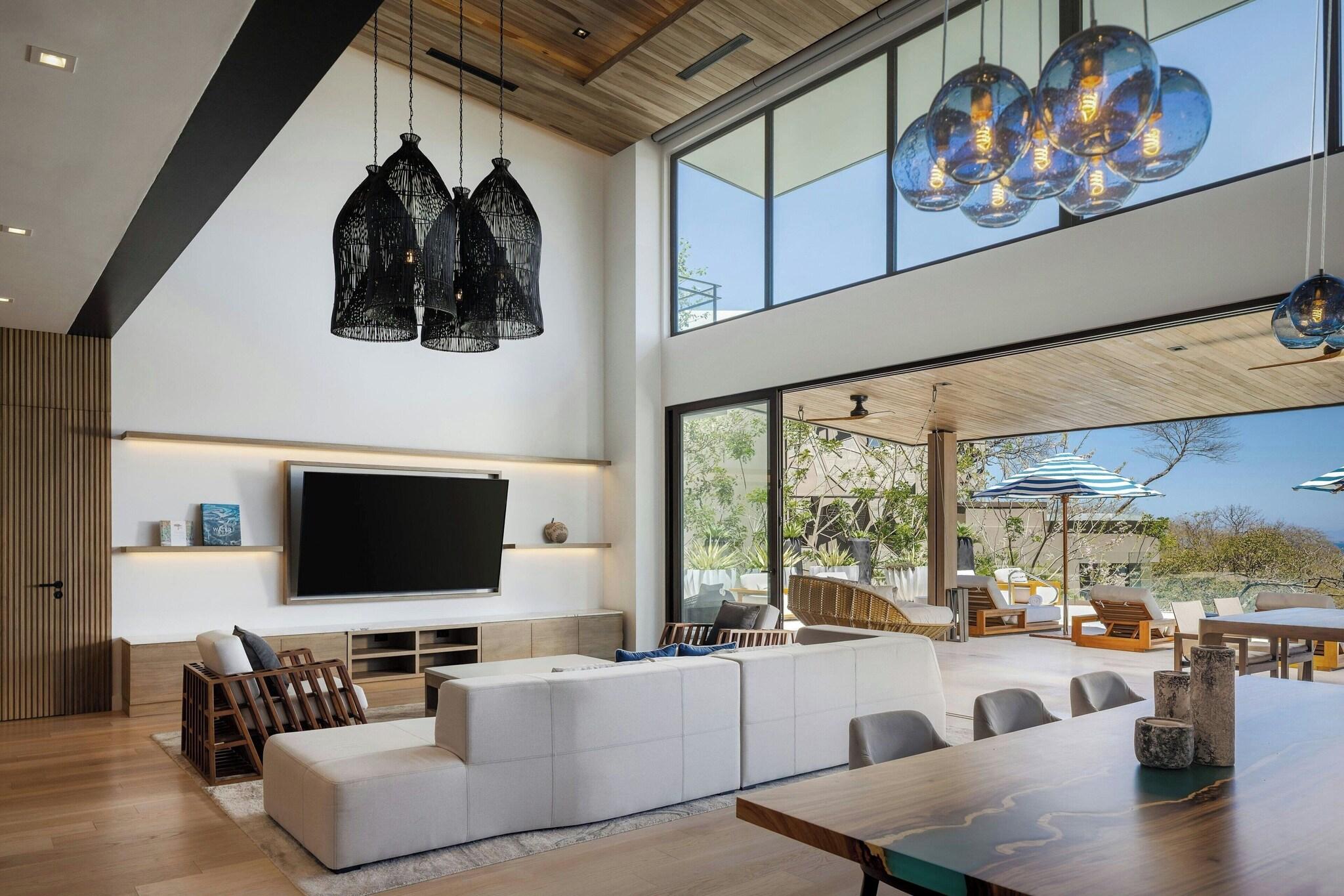 Room Four Bedrooms with Private Pool