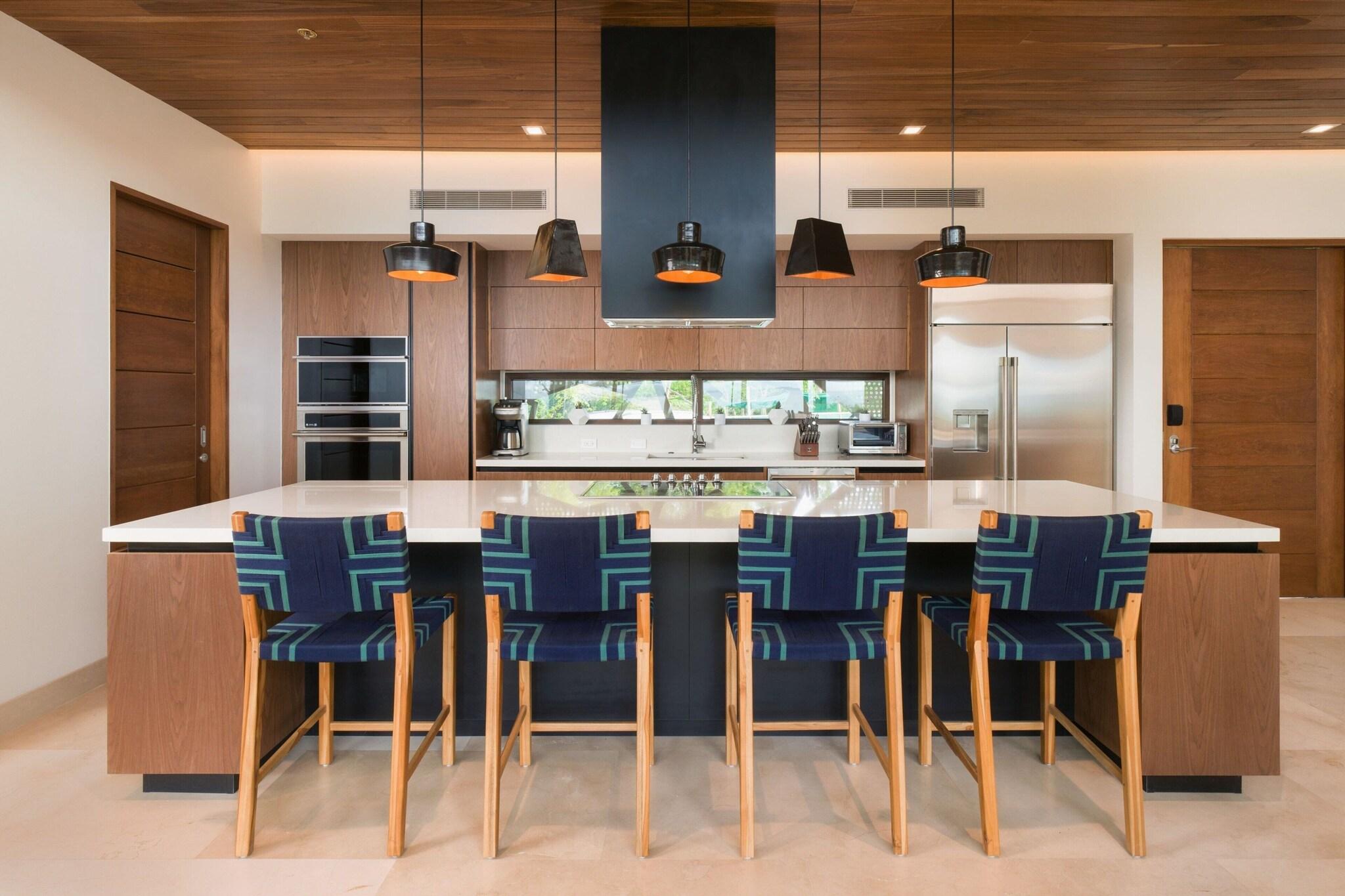 Room Five Bedrooms with Private Pool