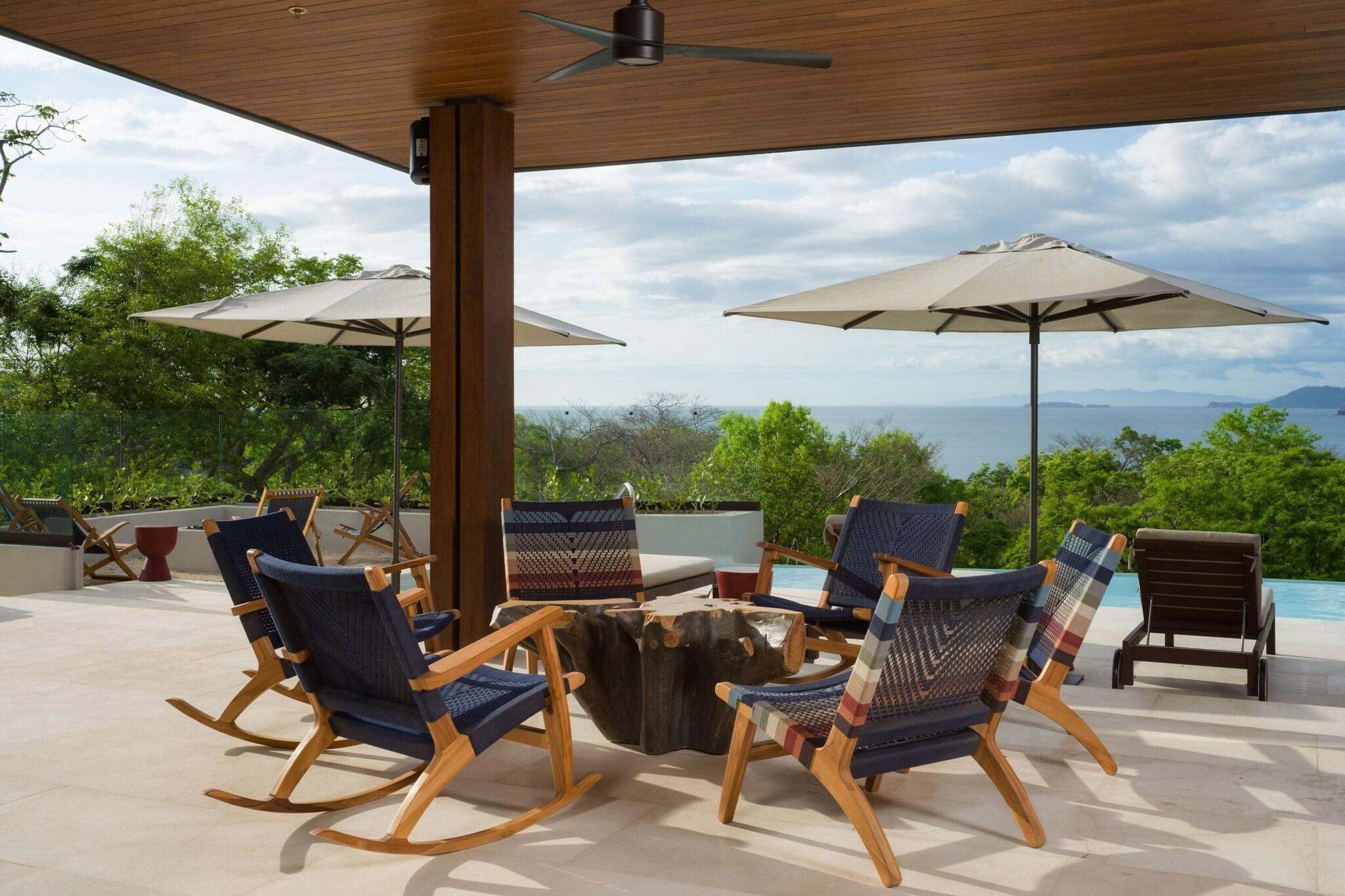 Room Five Bedrooms with Private Pool