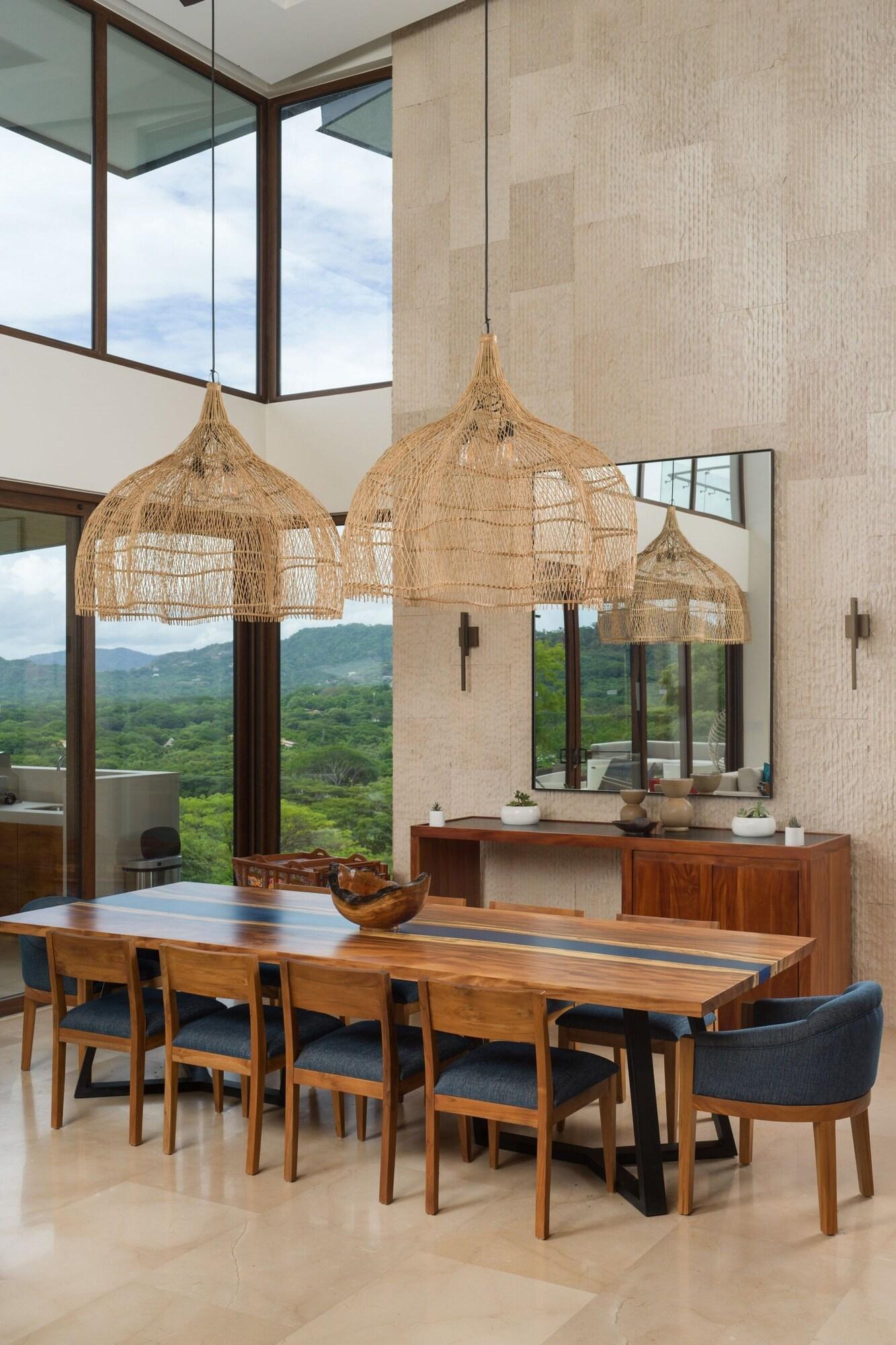 Room Five Bedrooms with Private Pool