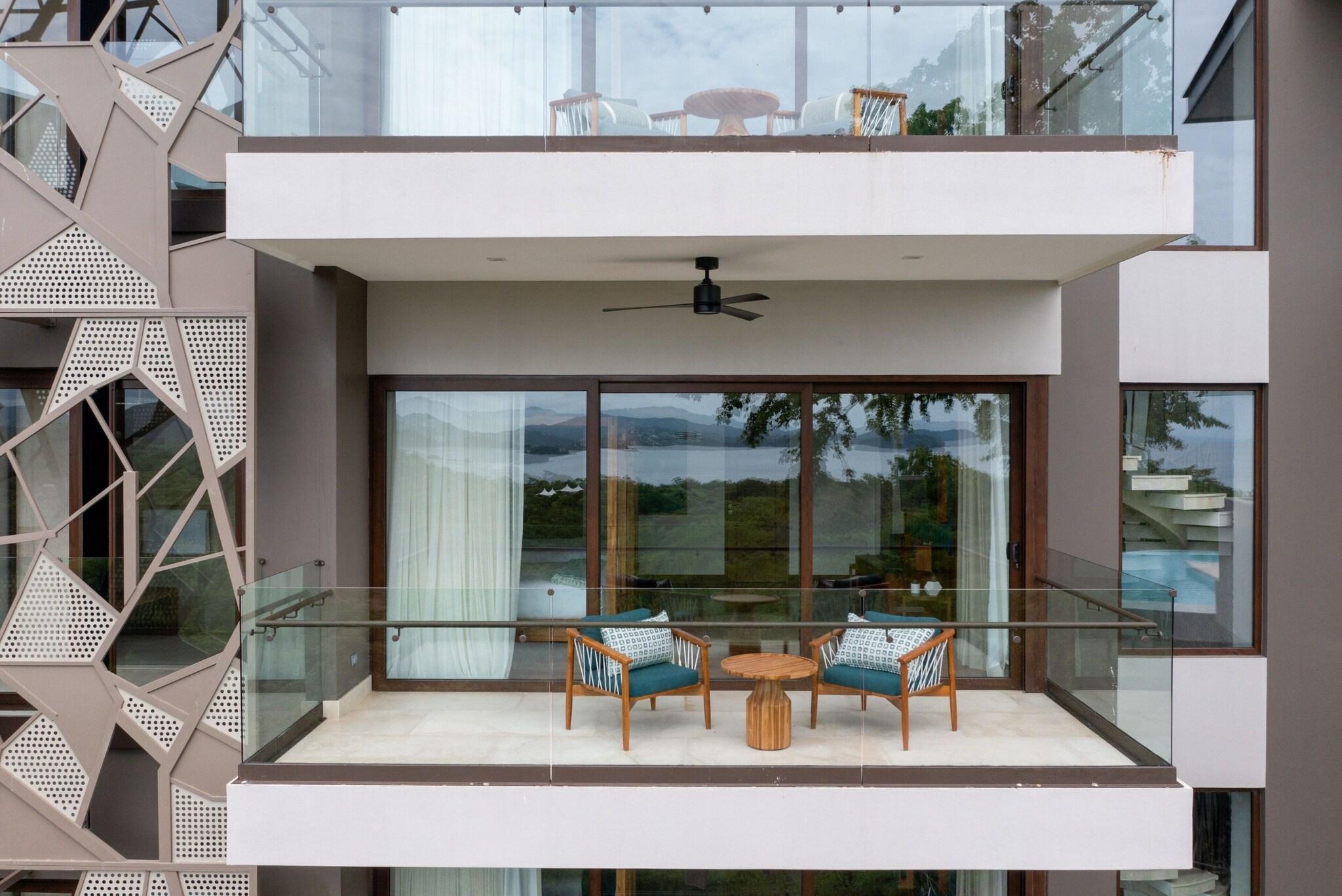 Room Five Bedrooms with Private Pool