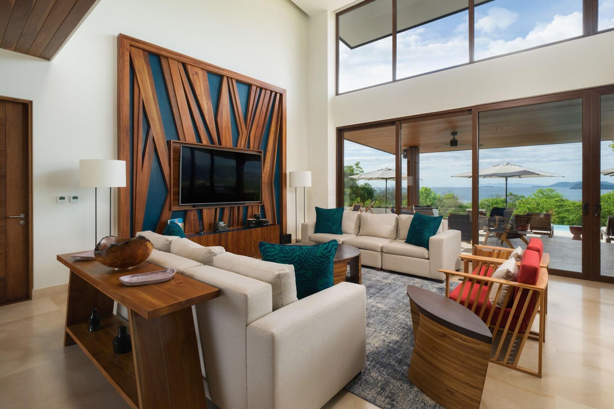 Room Five Bedrooms with Private Pool