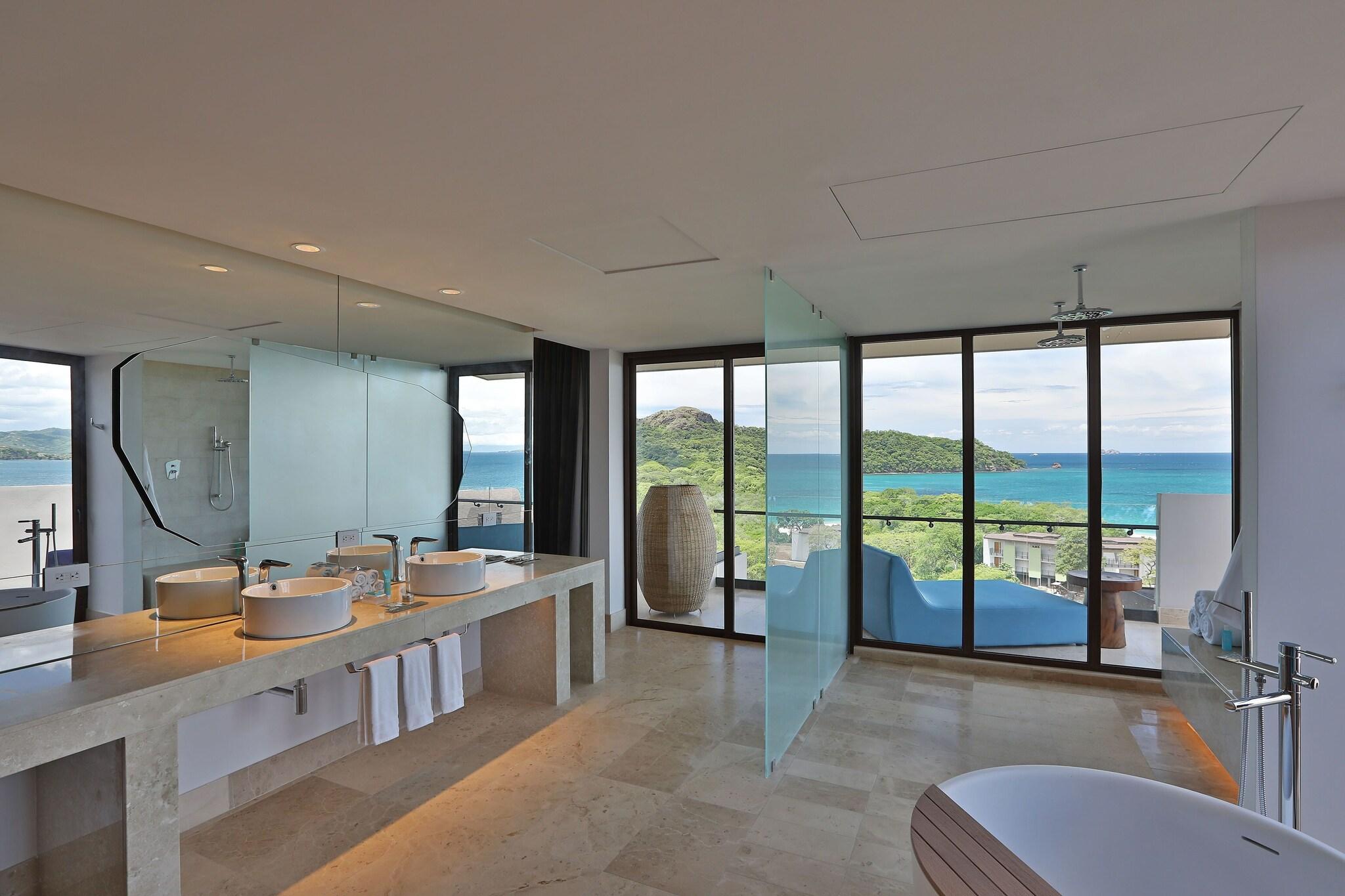 Suite Ocean View Two Queen Beds