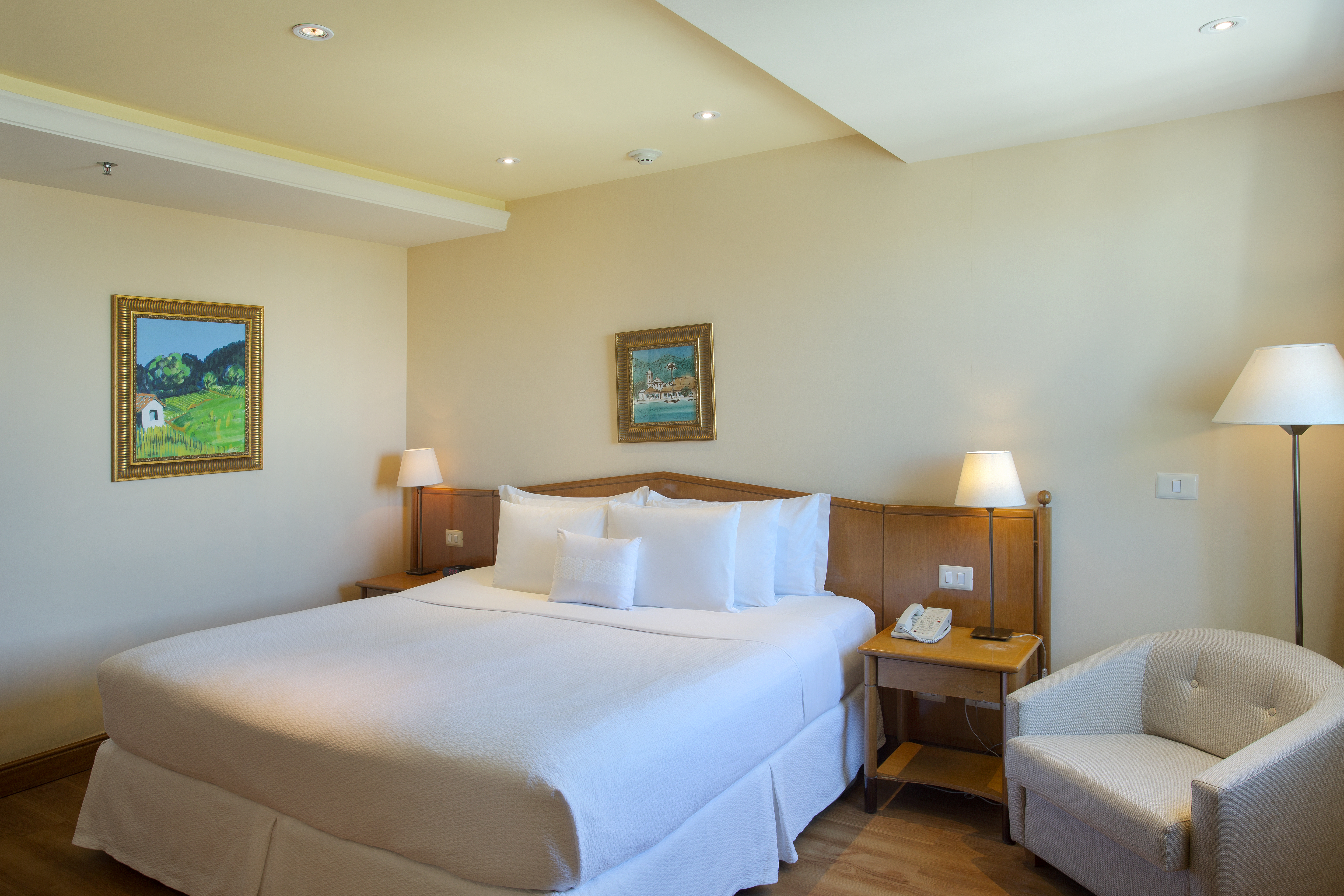 Double Executive Superior