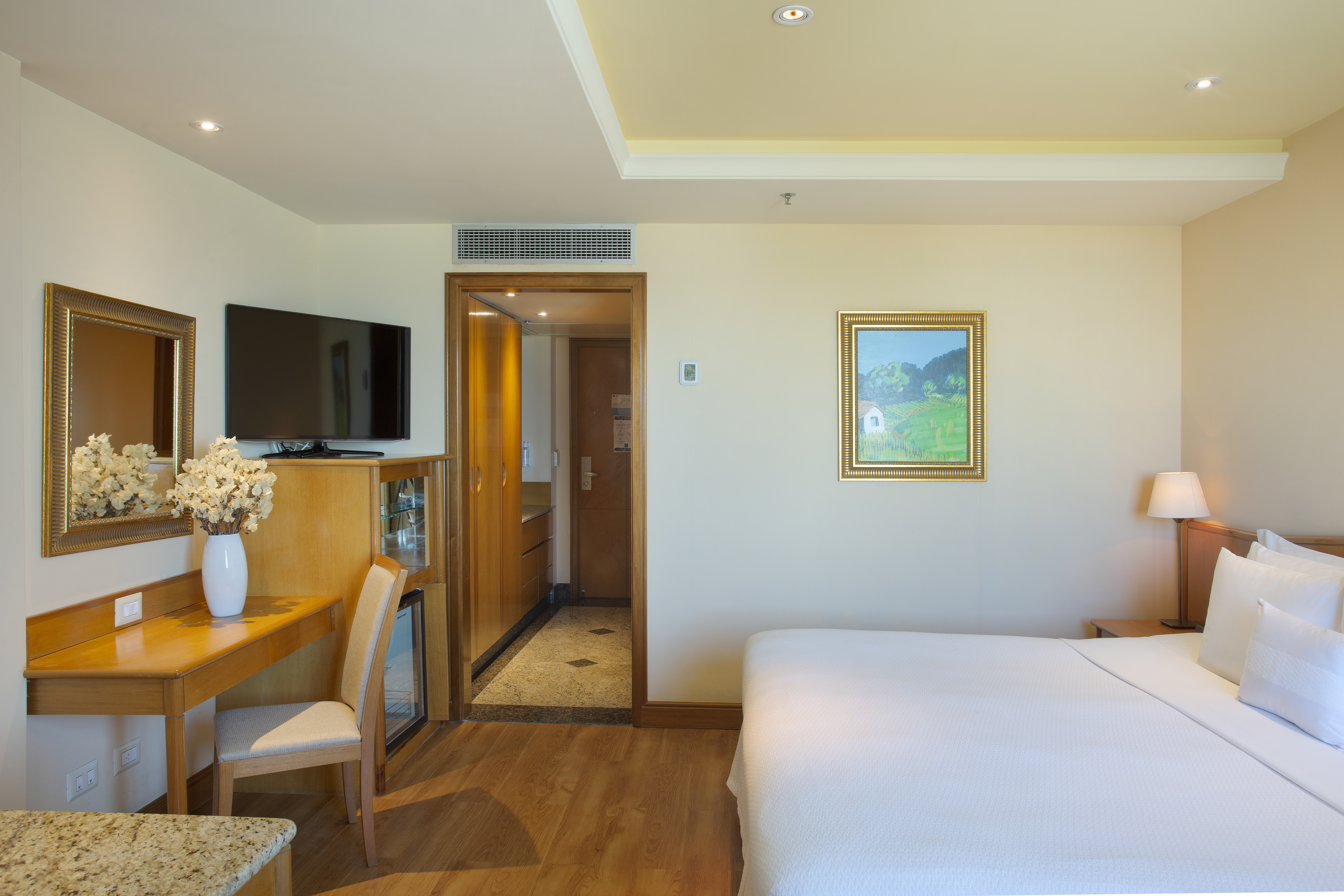 Double Executive Superior