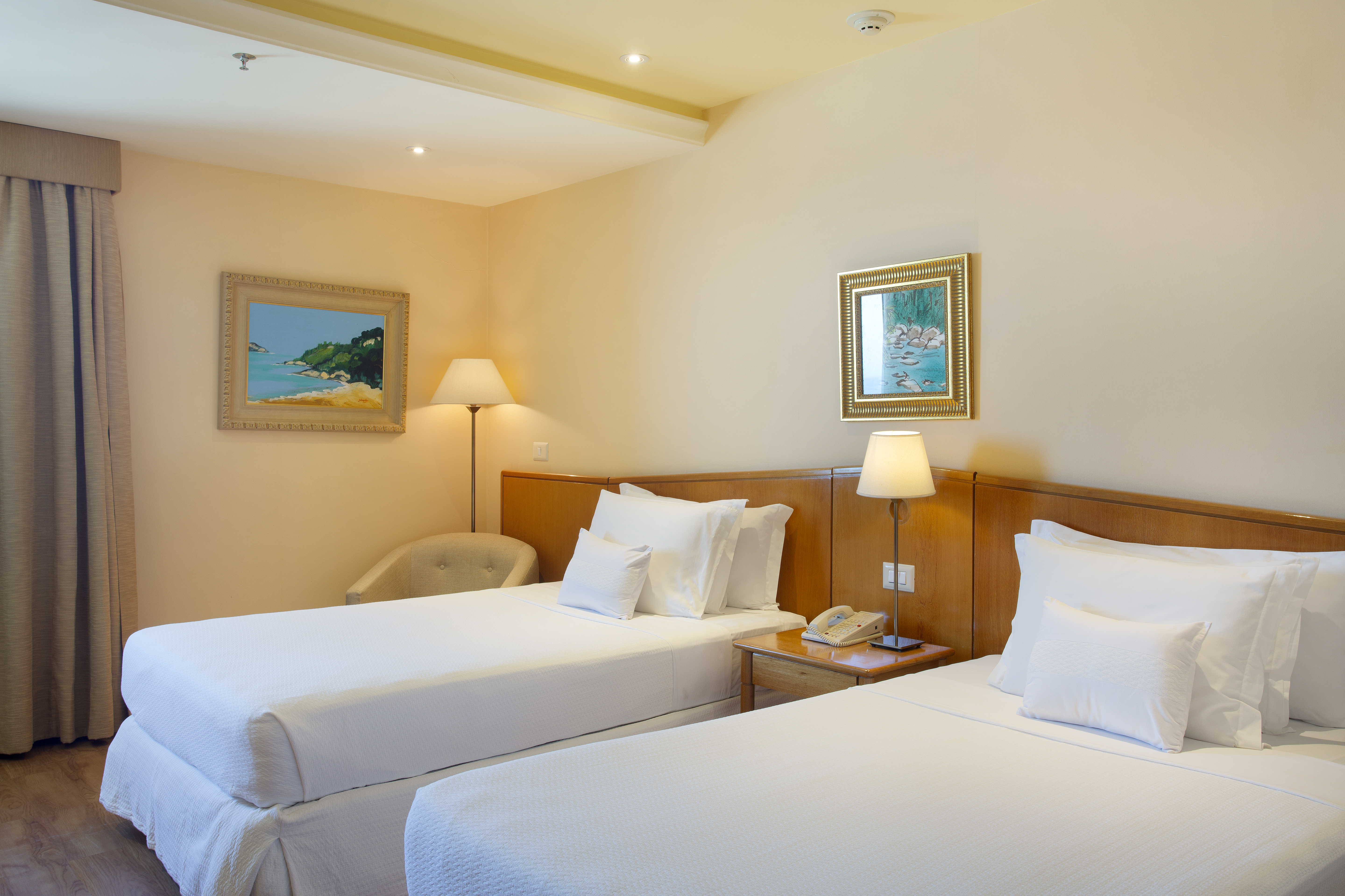 Twin Executive Superior