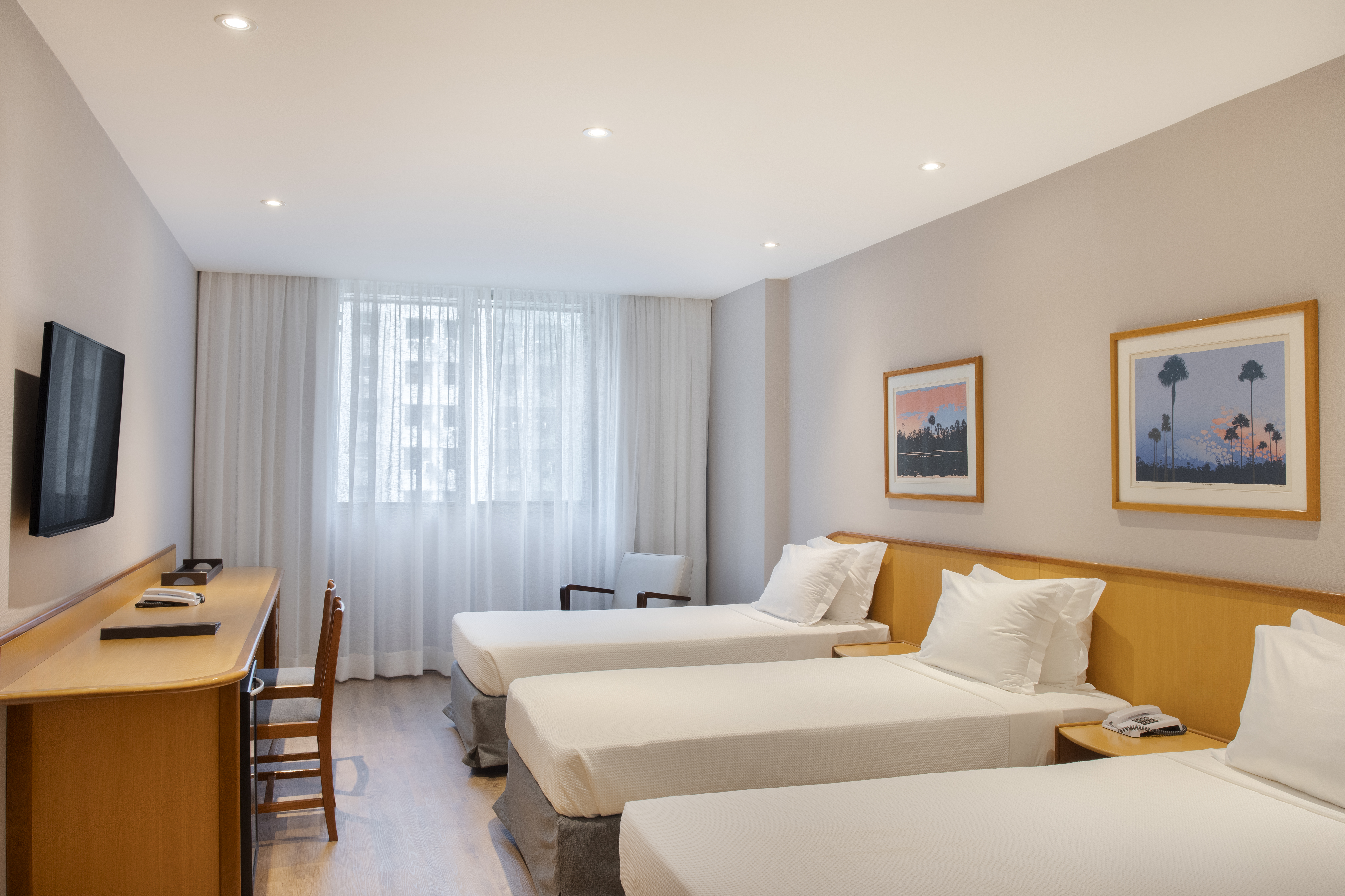 Triple Executive Superior