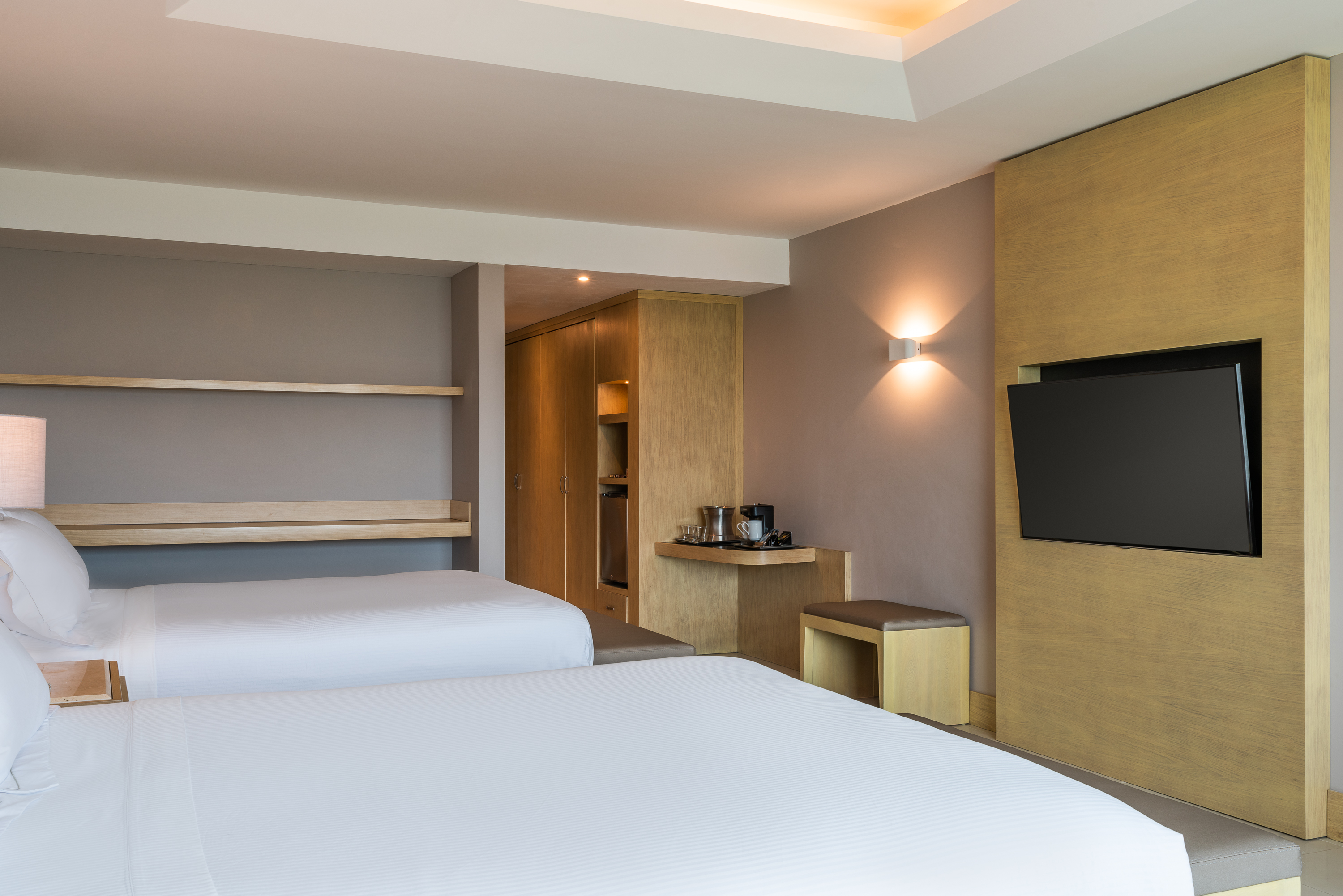 Double Executive Two Queen Beds