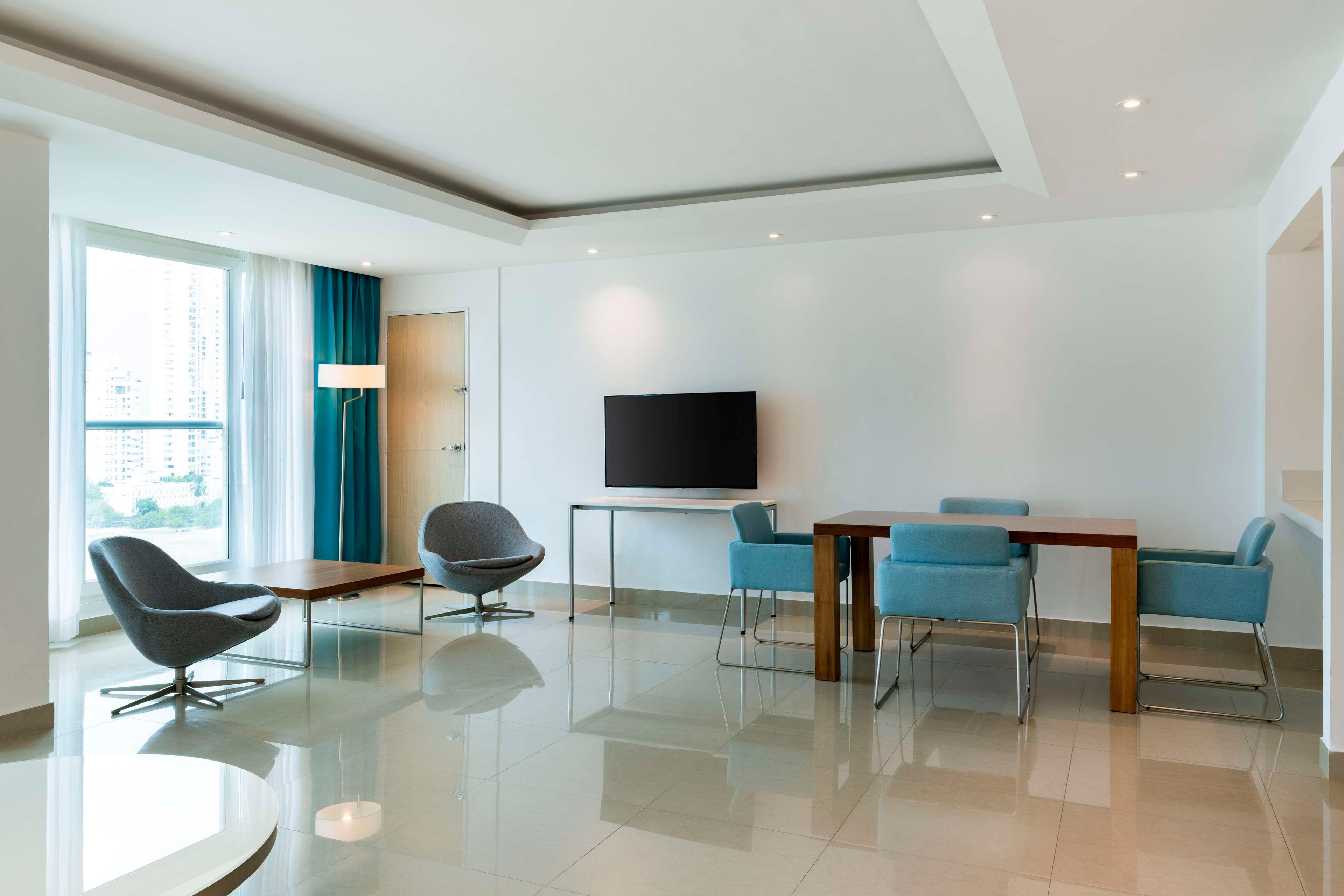 Room Accessible with Views