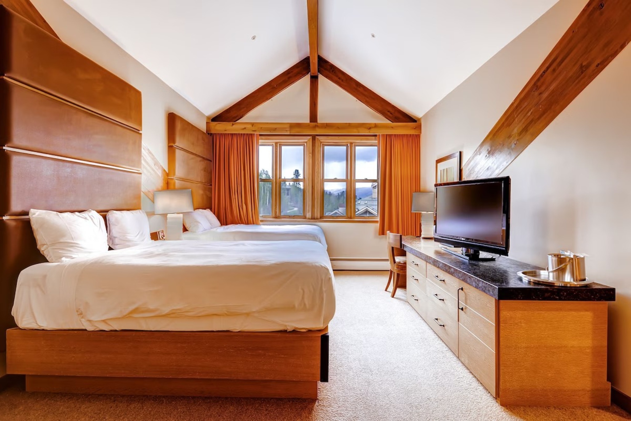 Double Deluxe Two Queen Beds