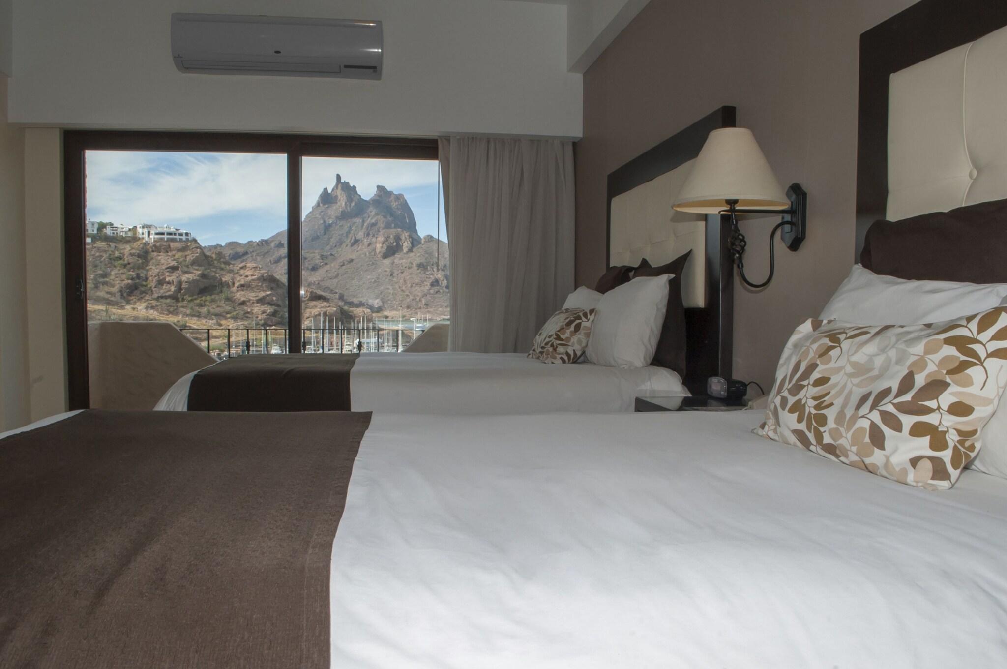 Double Deluxe Two Double Beds