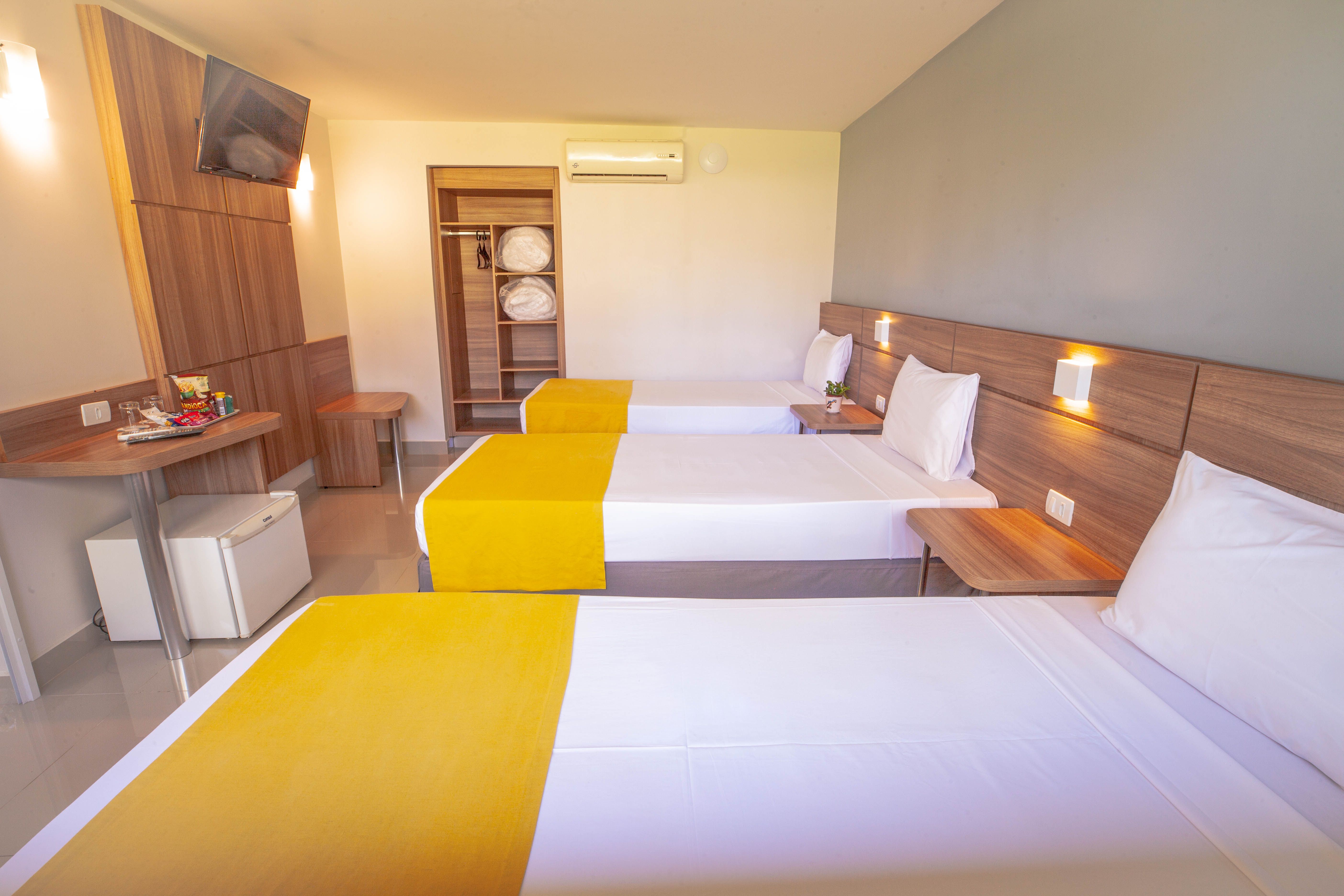 Family Room Garden View