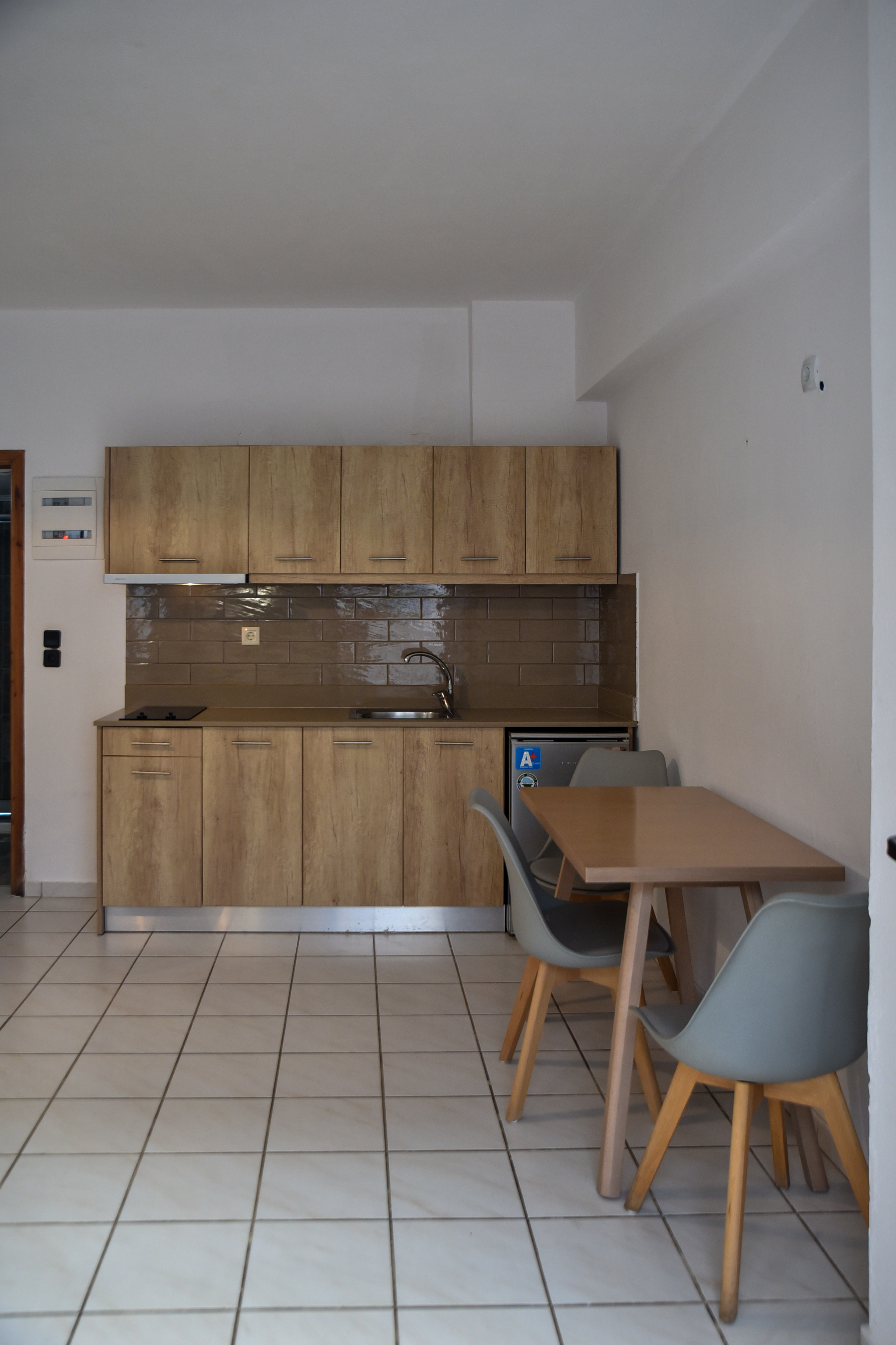 Studio Superior Capacity 4