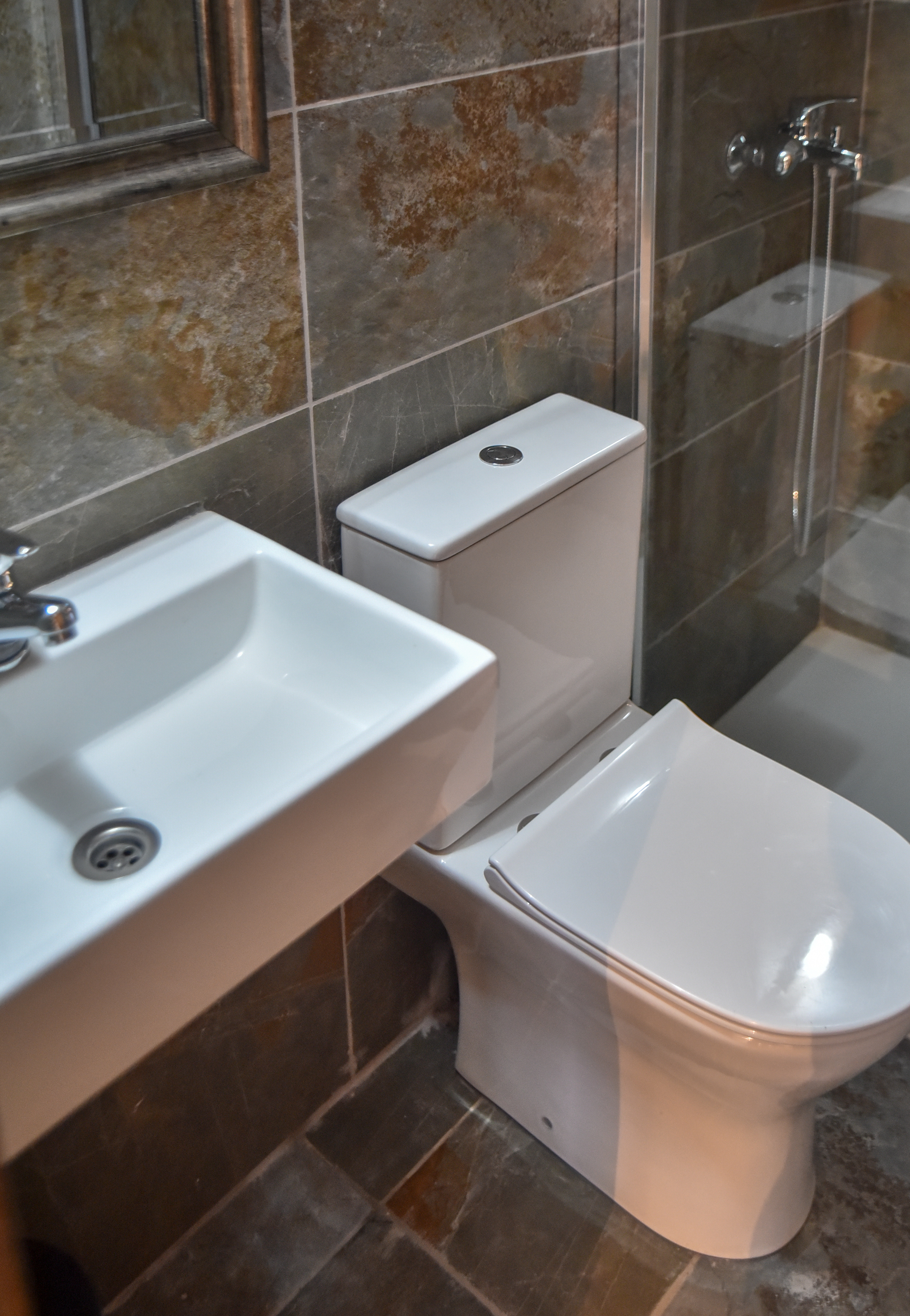 Studio Superior Capacity 4