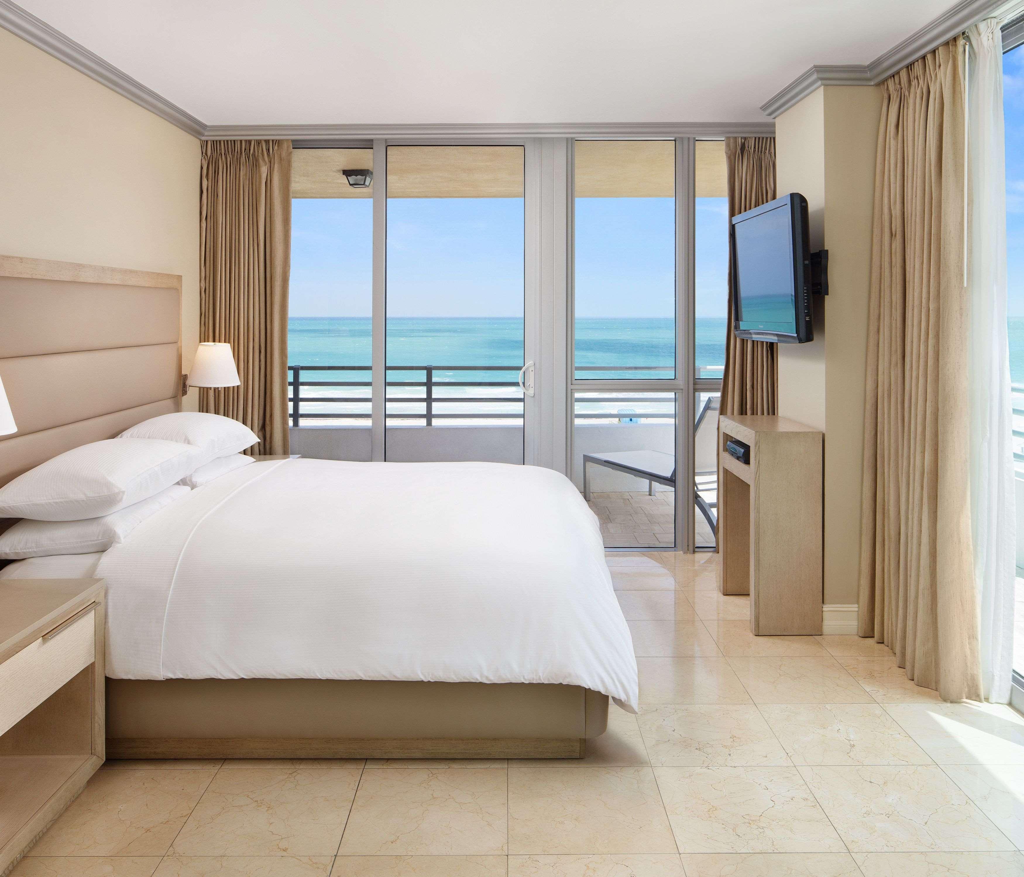 Suite Ocean Front Two Bedrooms