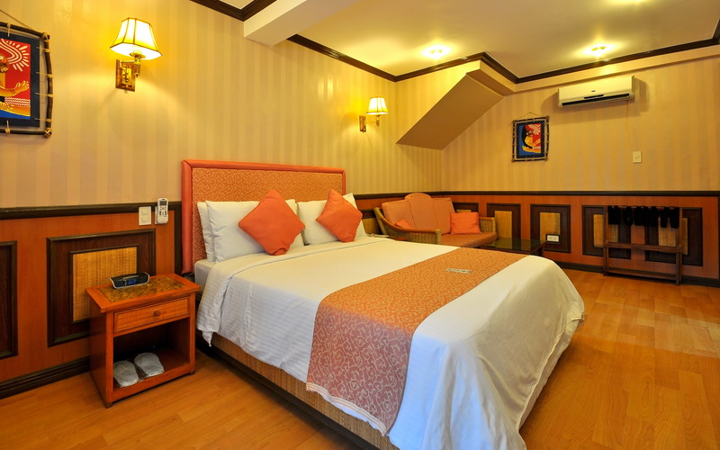 Double Deluxe Pool View