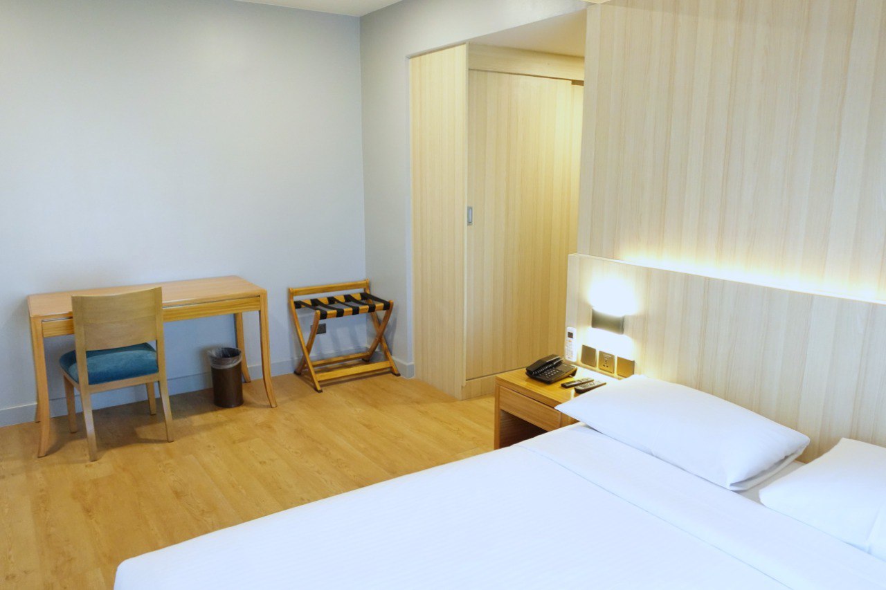 Suite Three Bedrooms Two Bathrooms