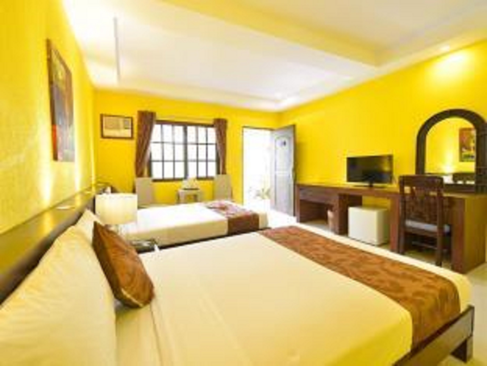 Family Room Deluxe Superior