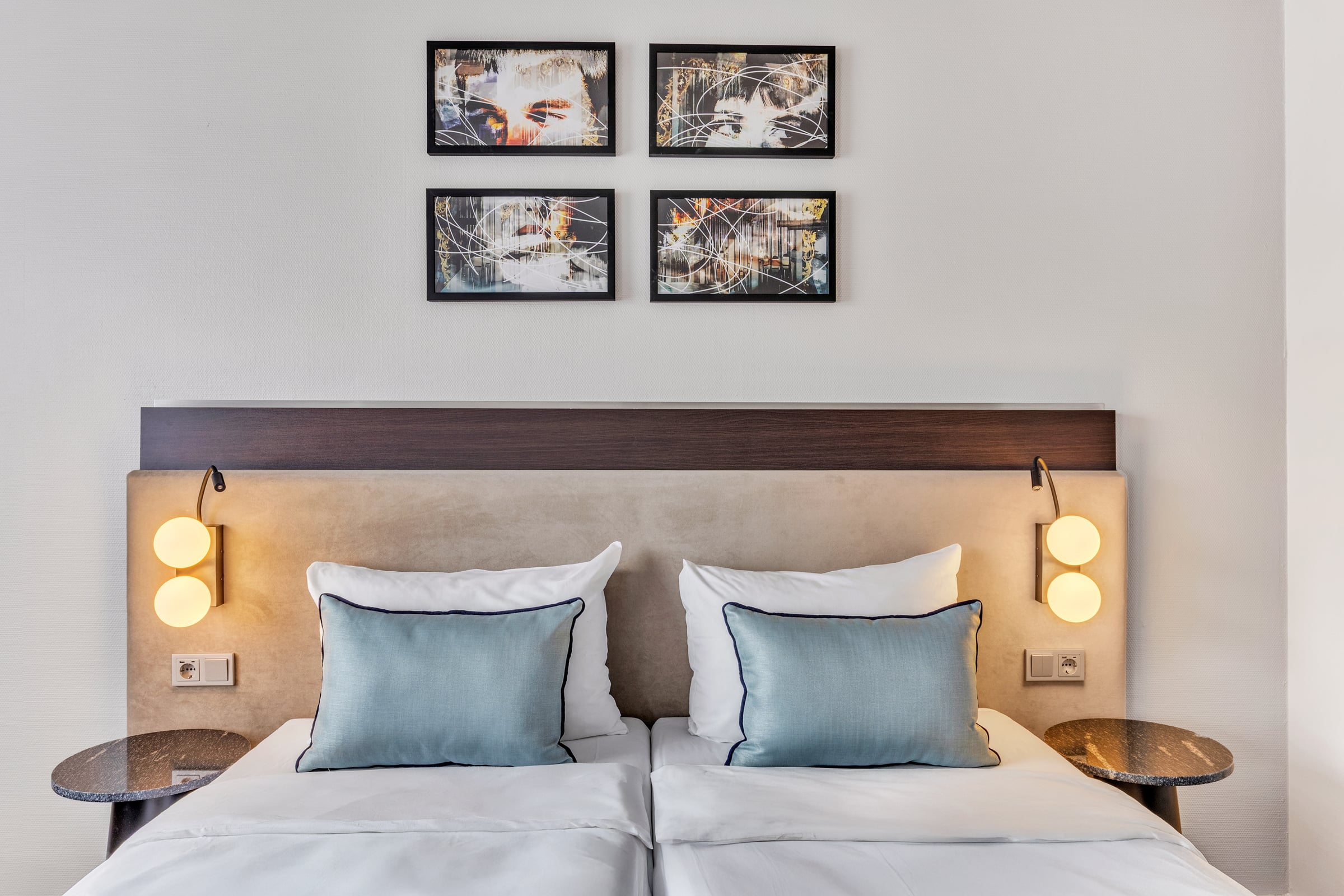 Family Room Capacity 1