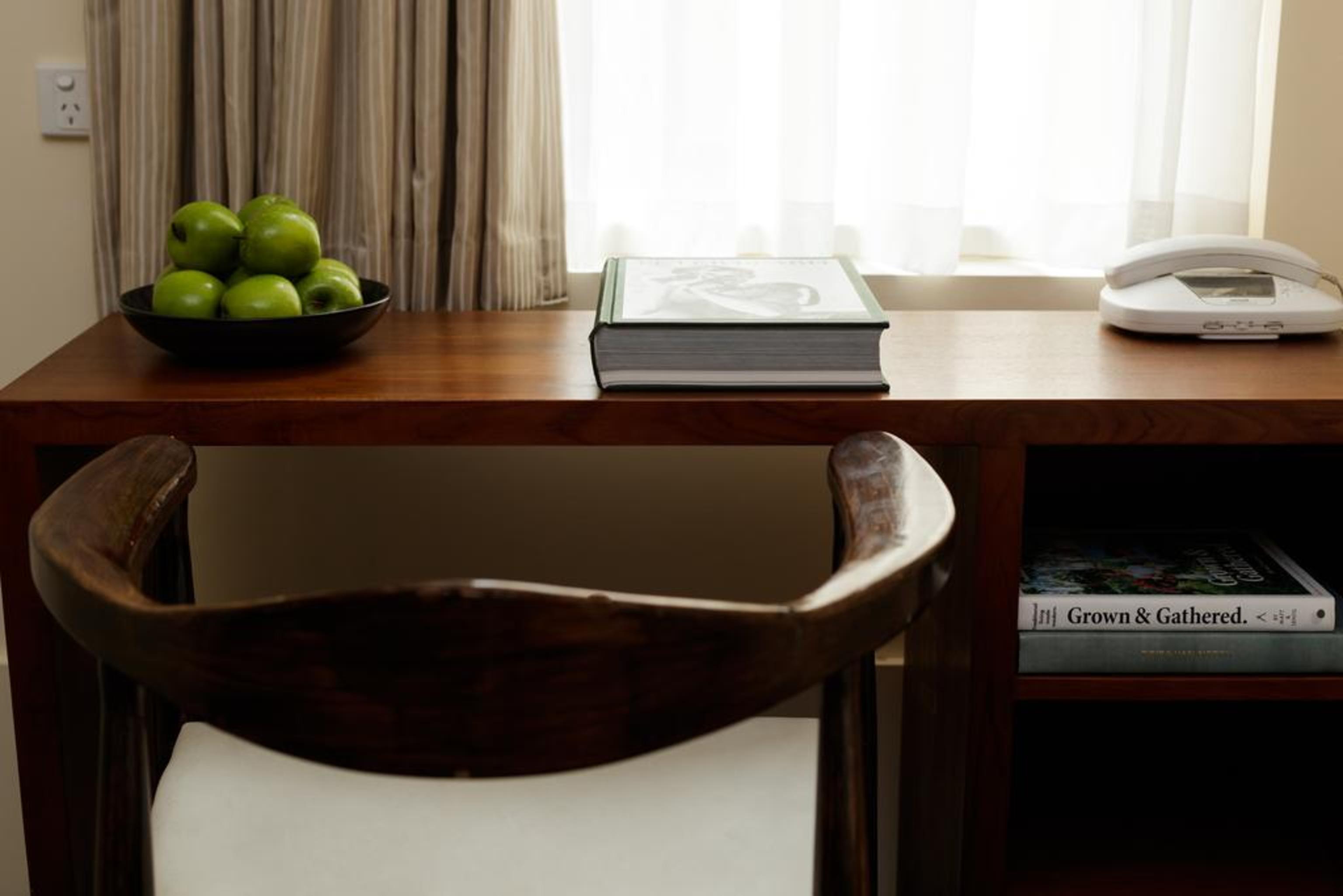 Double Queen Size Bed