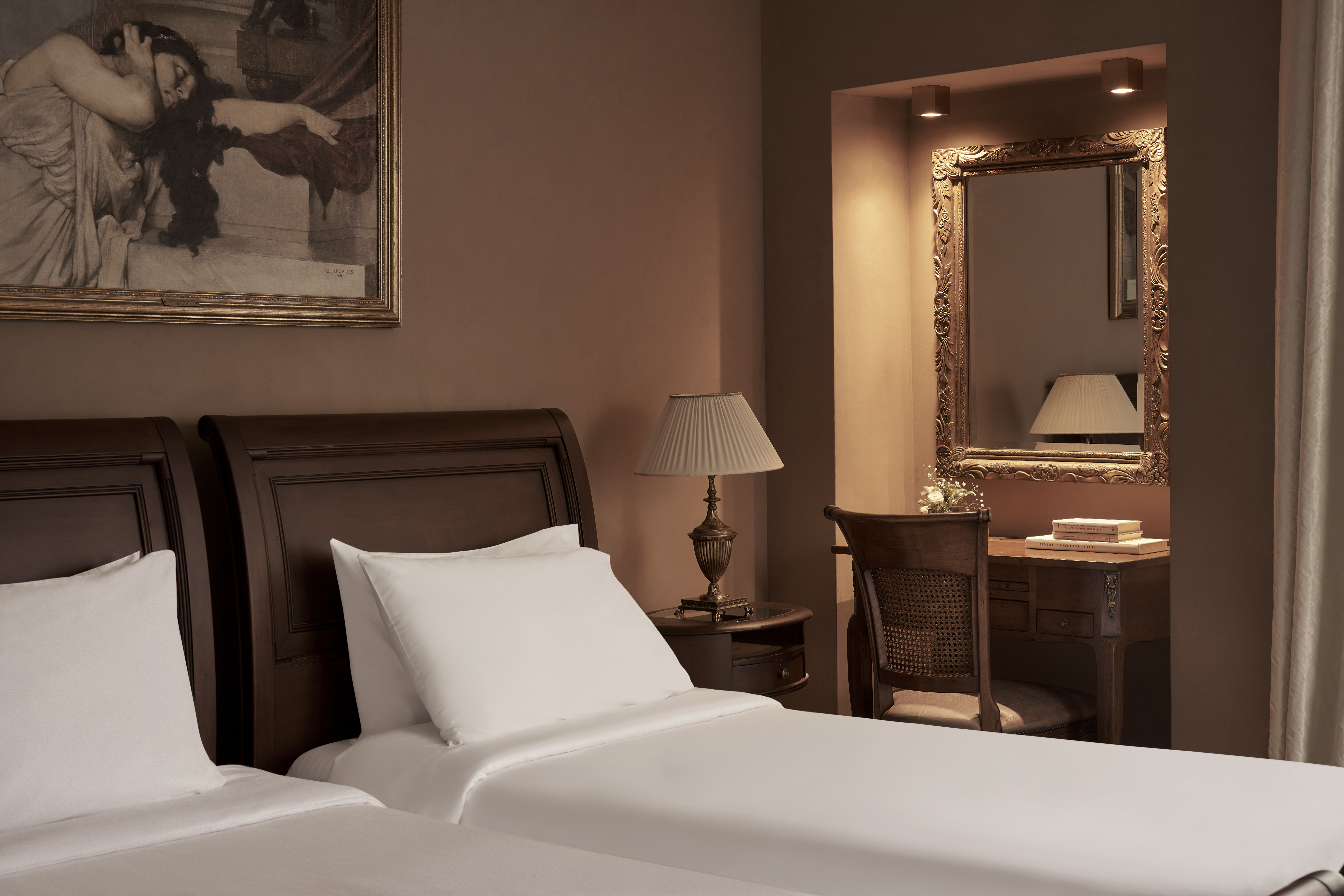 Double or Twin Standard