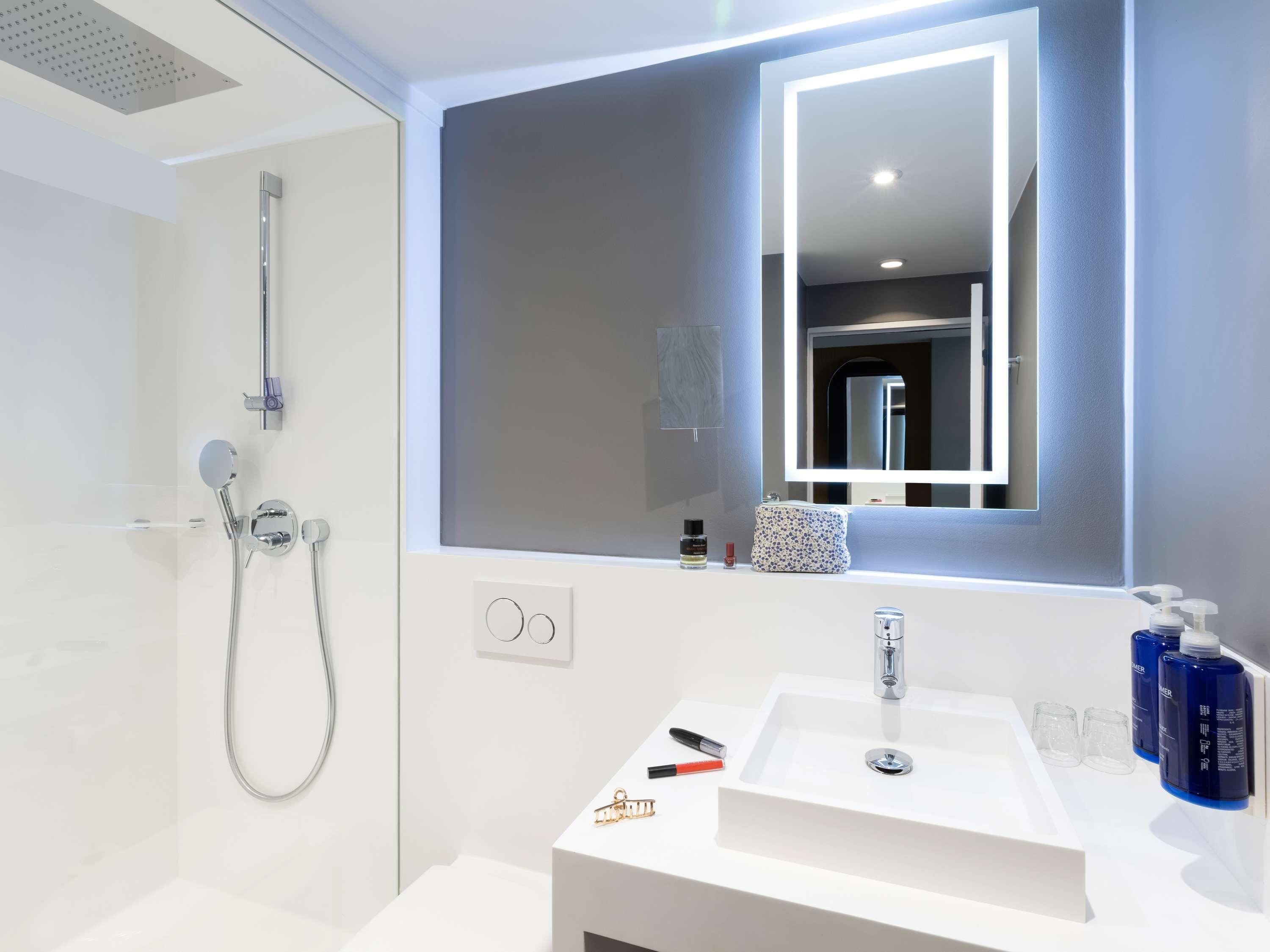 Double Executive King Bed