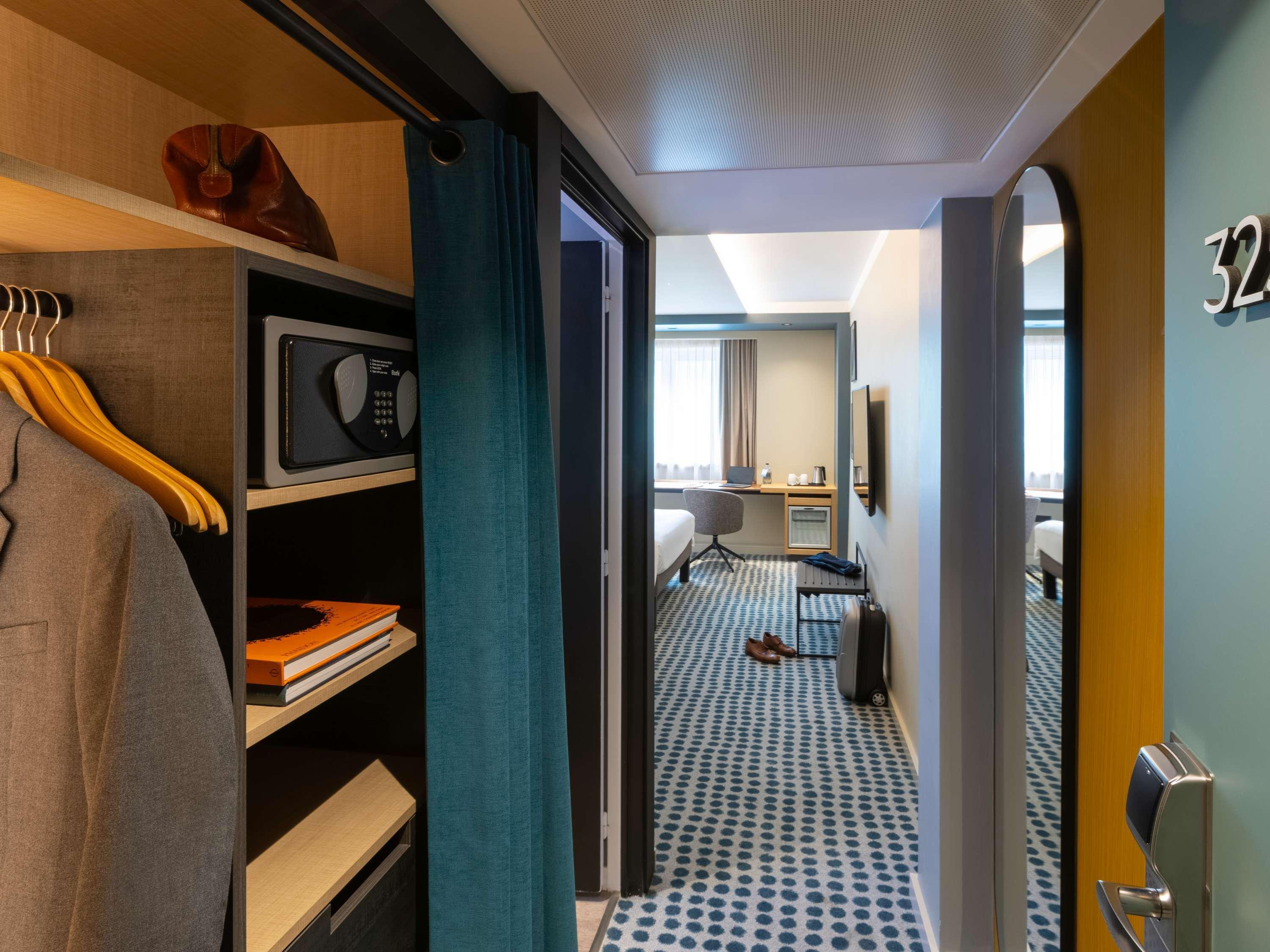 Double Executive King Bed