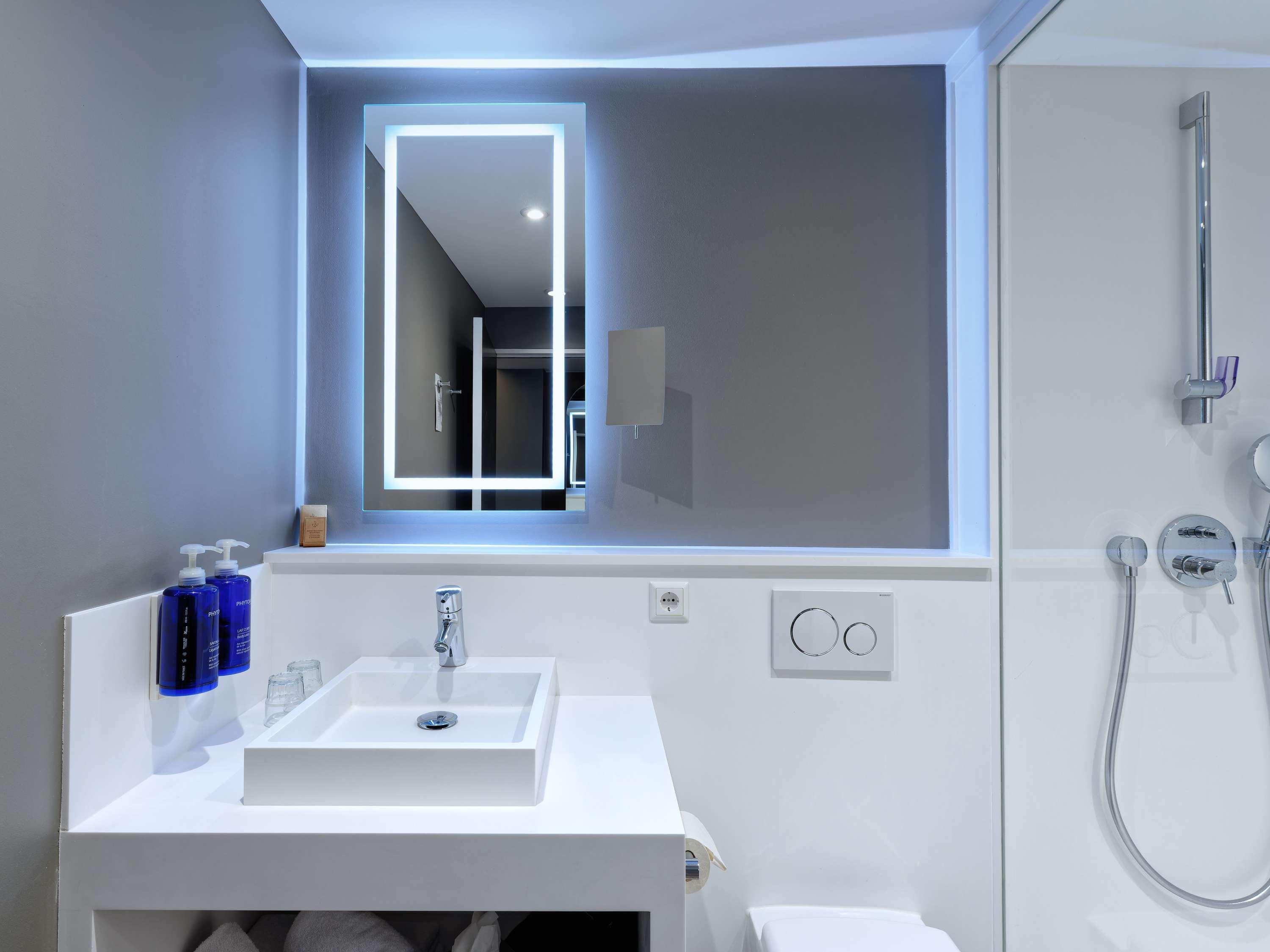 Double Executive King Bed