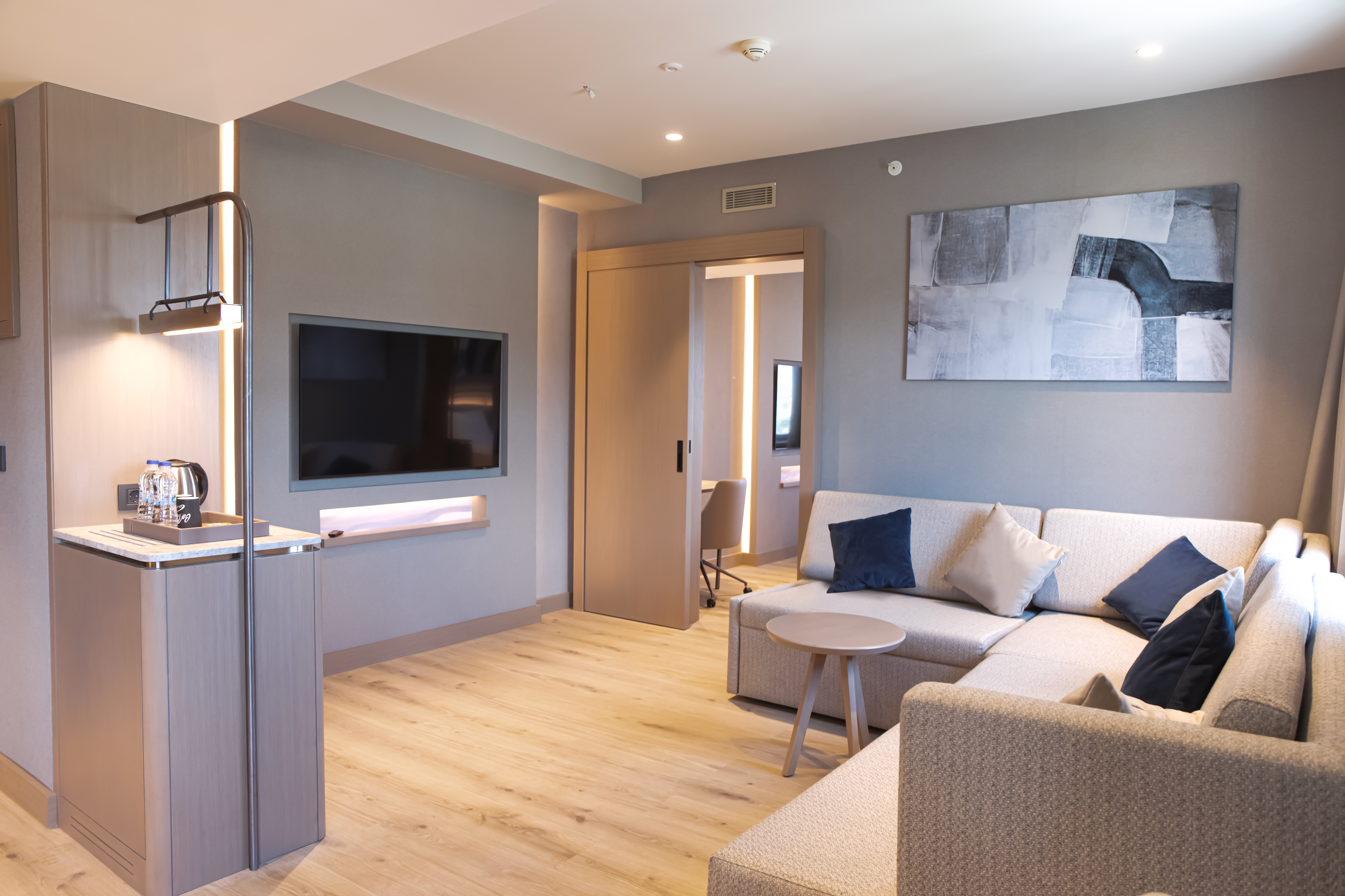 Suite Deluxe Capacity 2