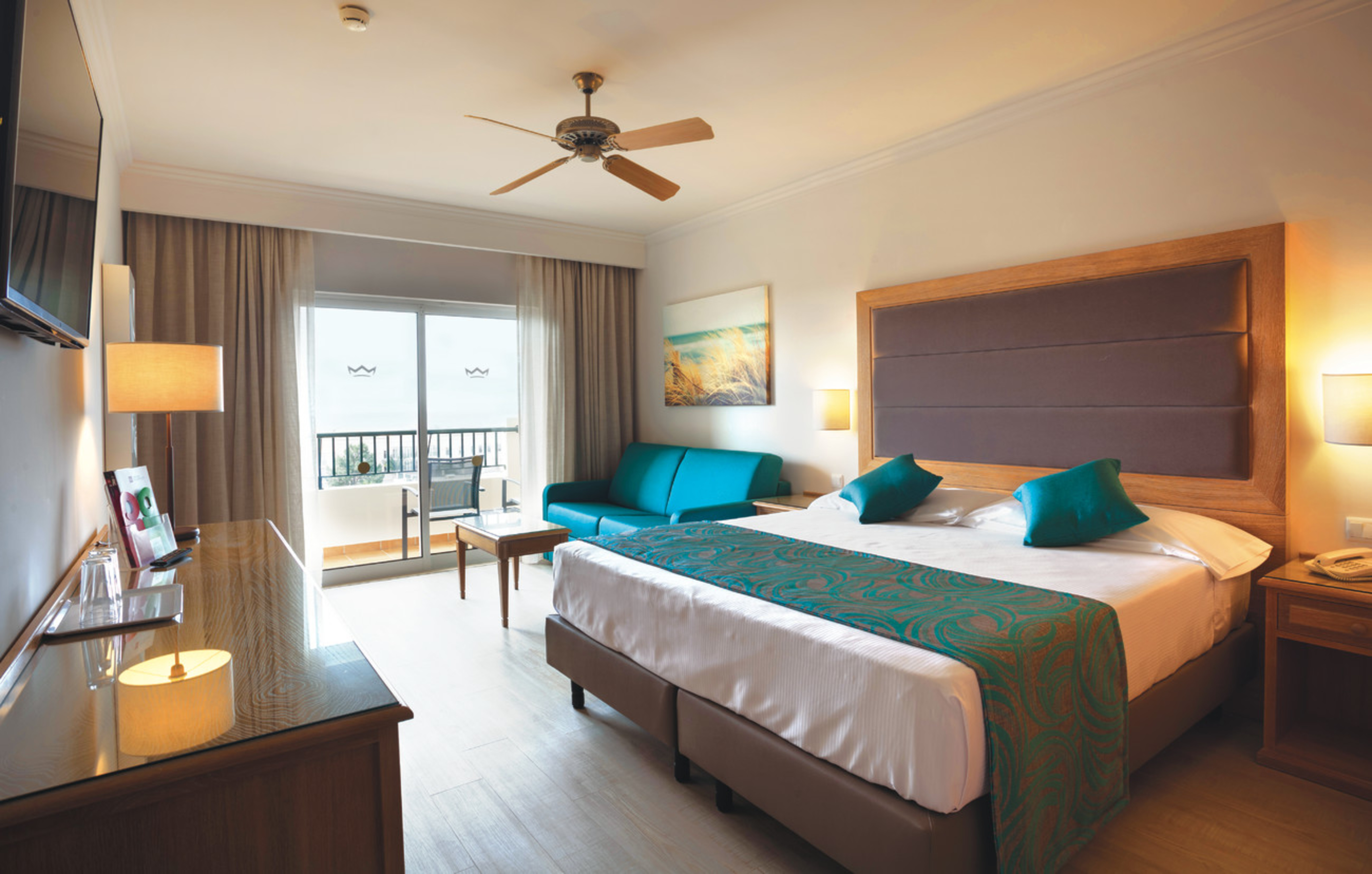 Double or Twin Superior