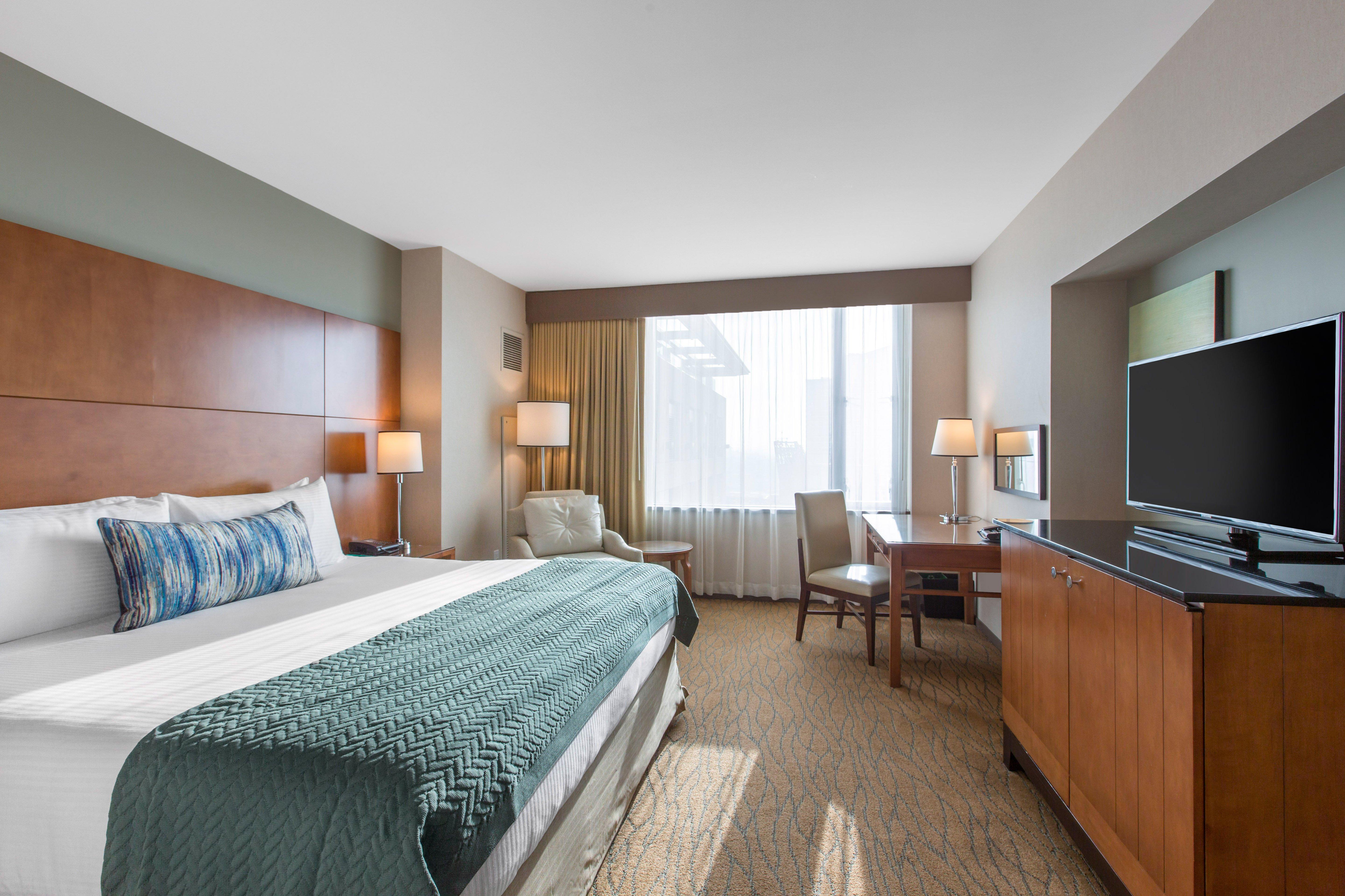 Double Deluxe King Bed