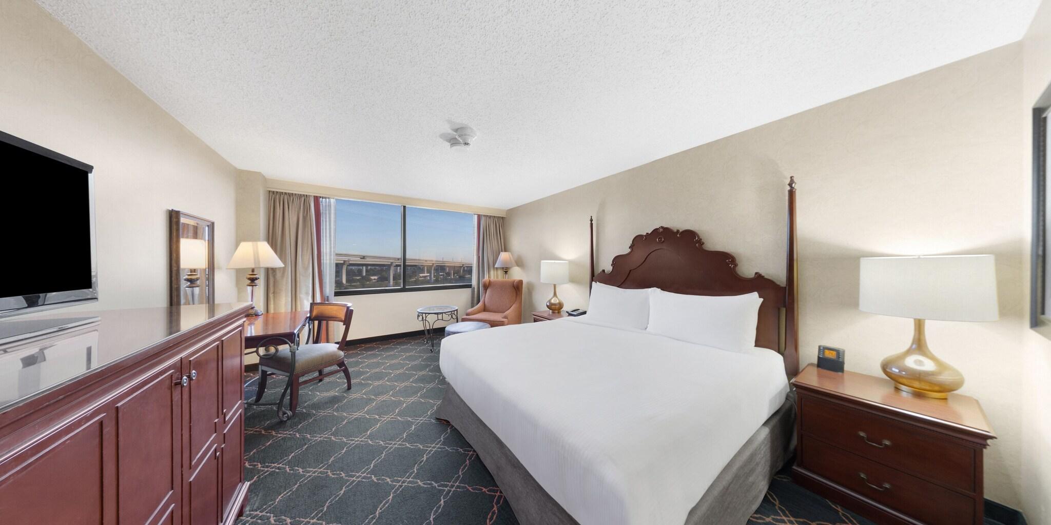 Junior Suite King Size Bed