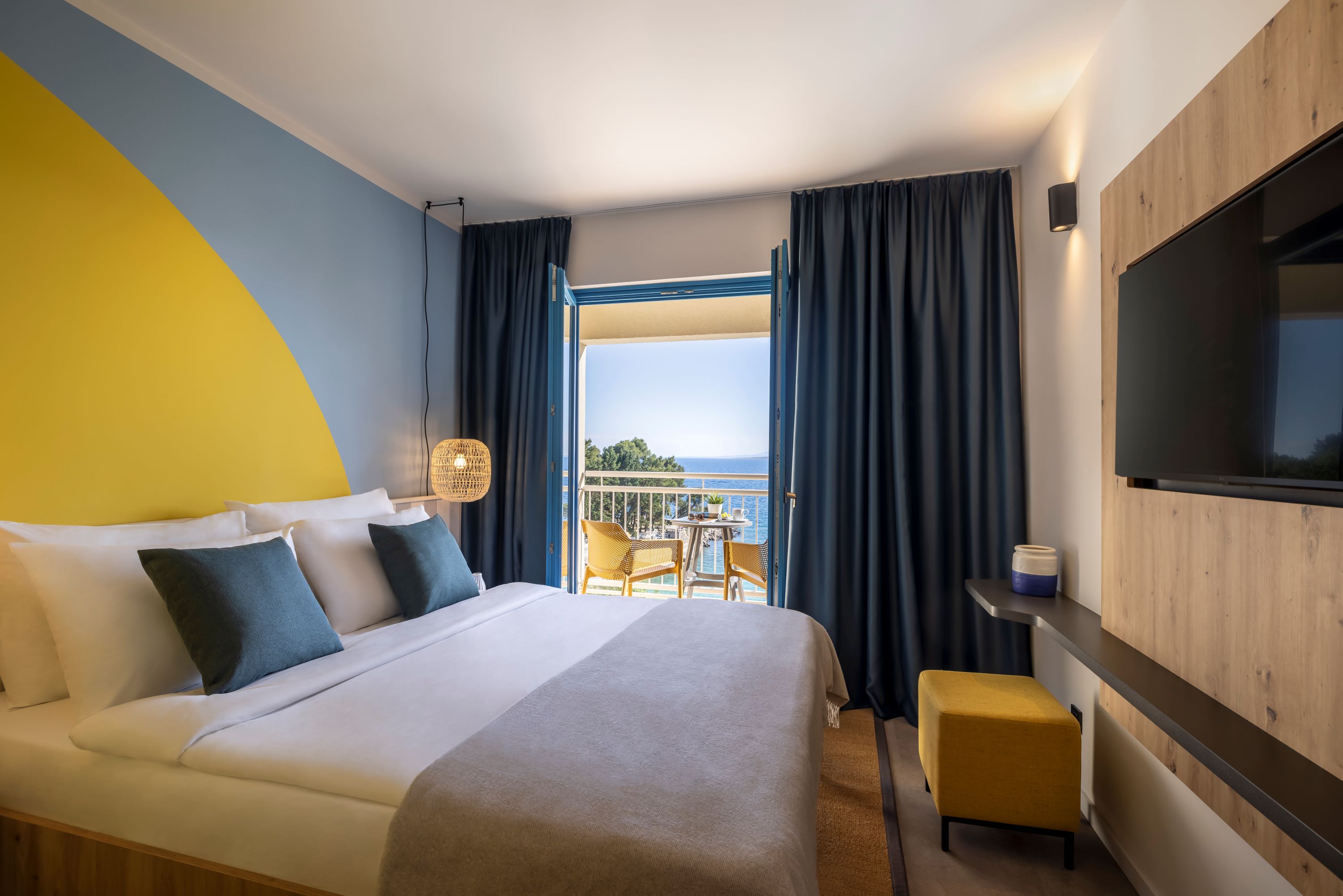 Double Superior Sea View