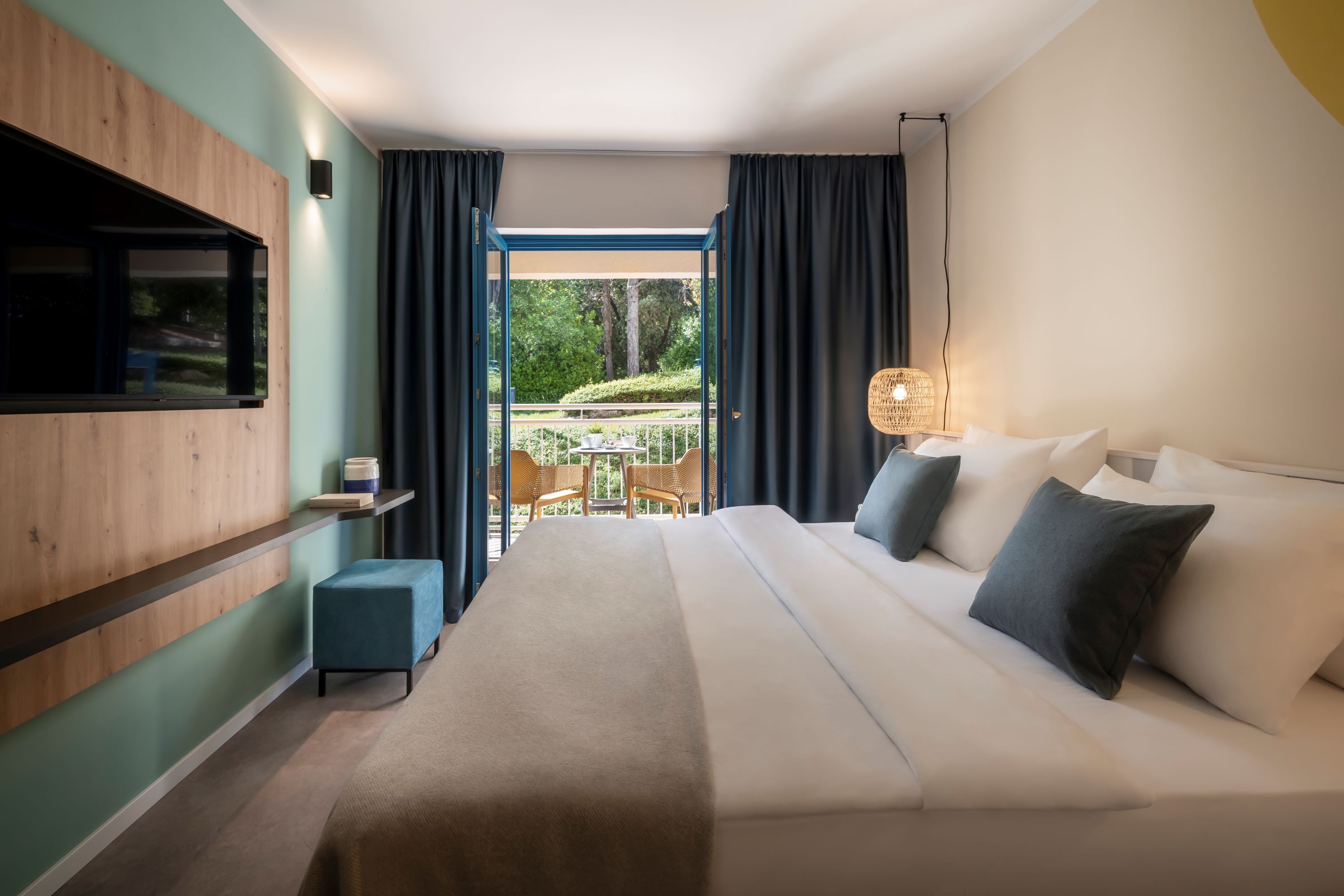 Double Superior with Balcony