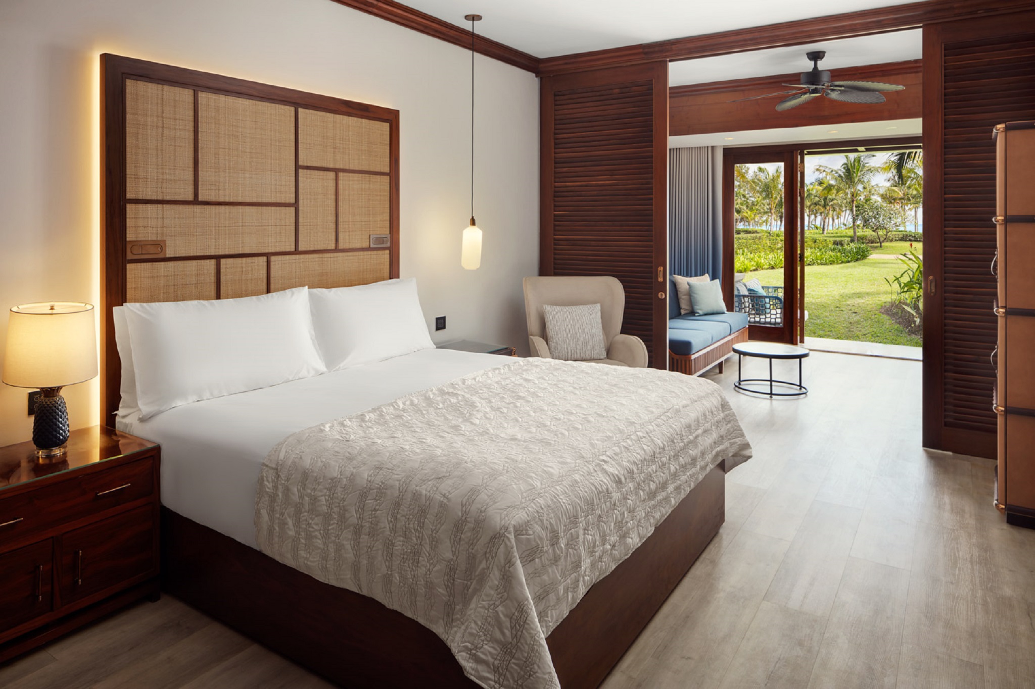 Junior Suite Beach Front