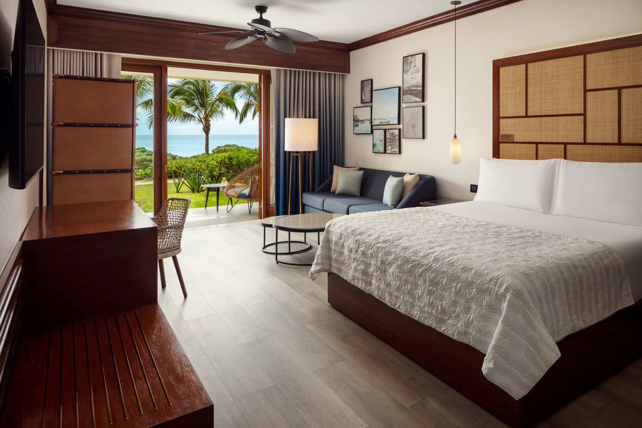 Junior Suite Beach Front