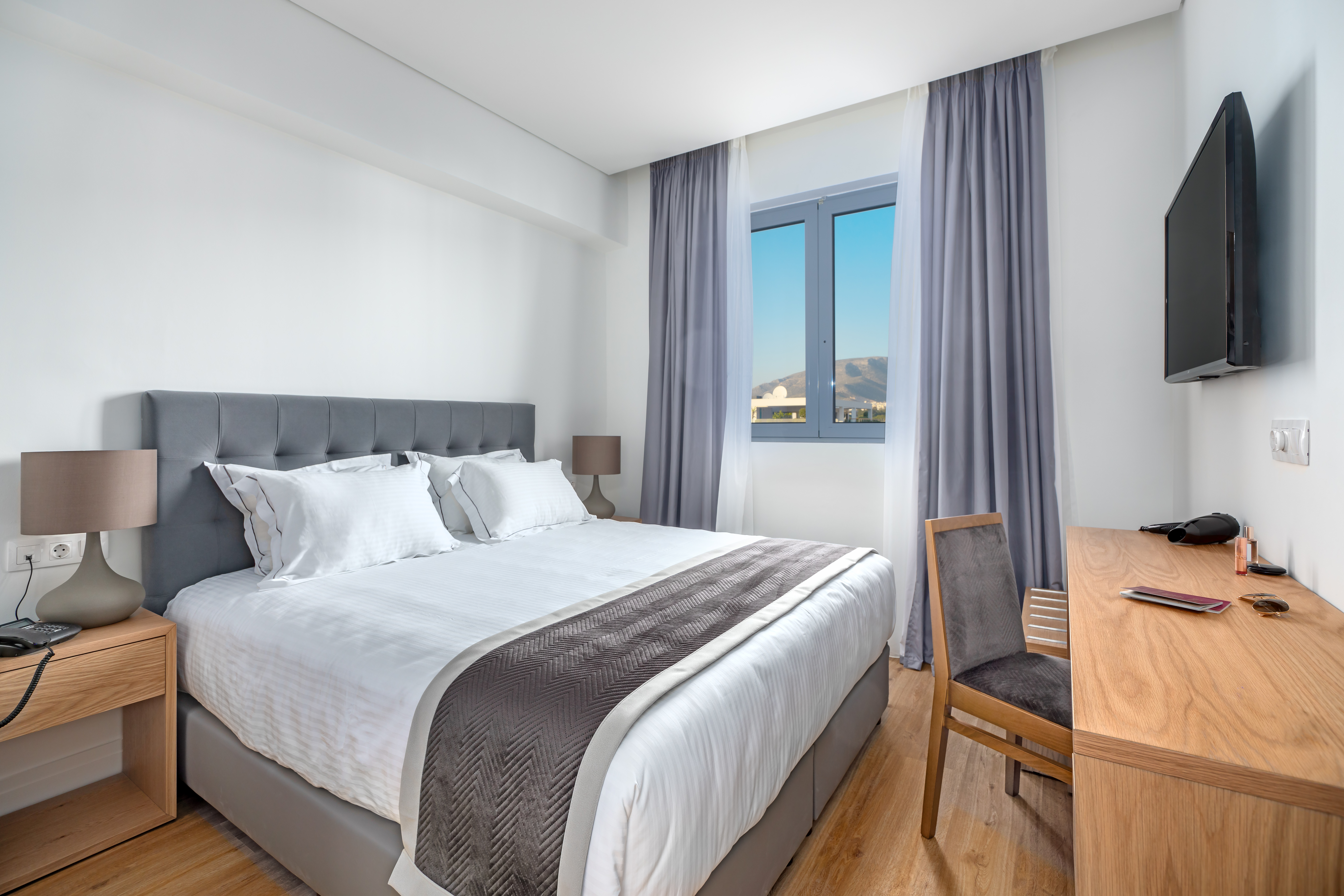 Double or Twin Standard