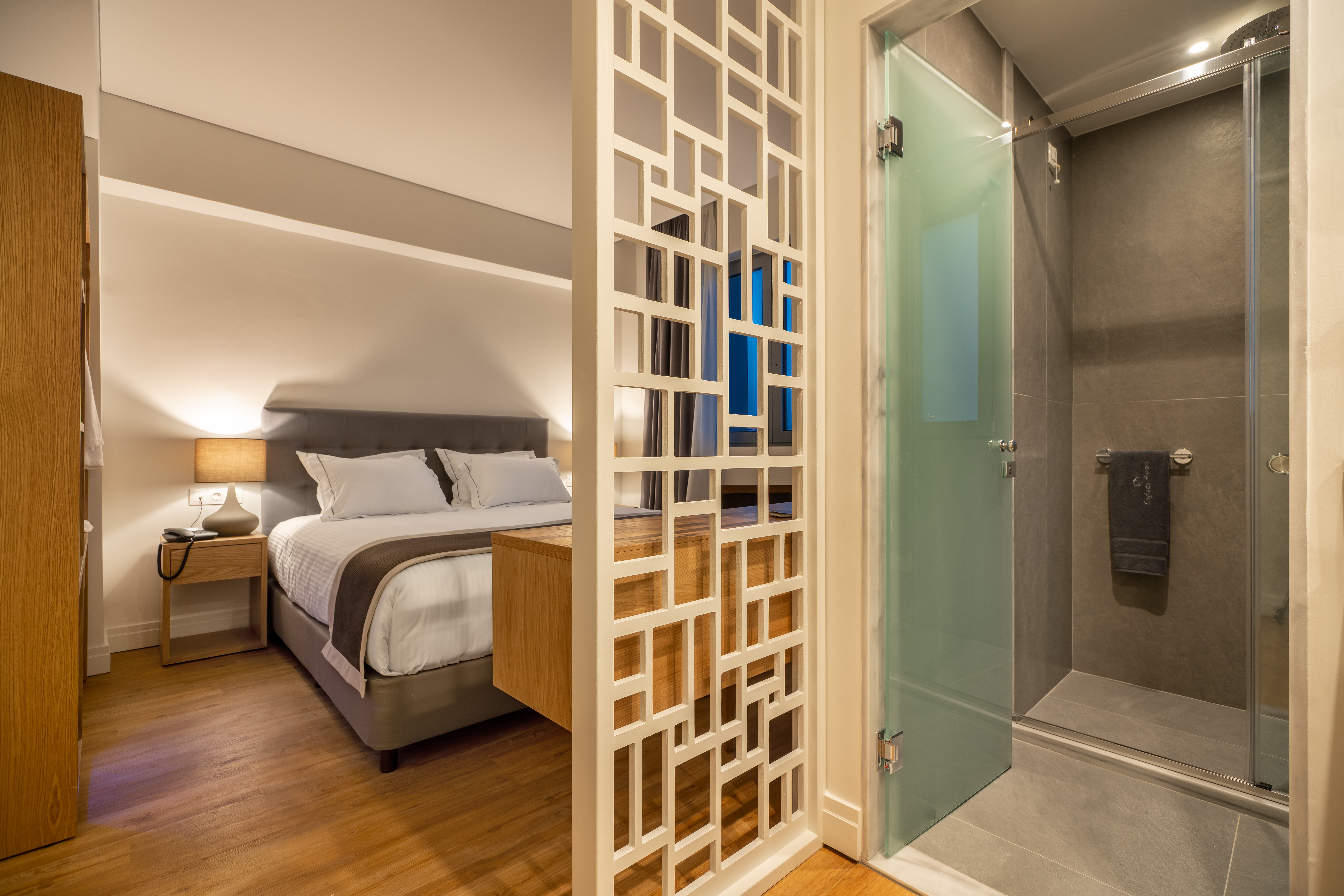 Double or Twin Standard