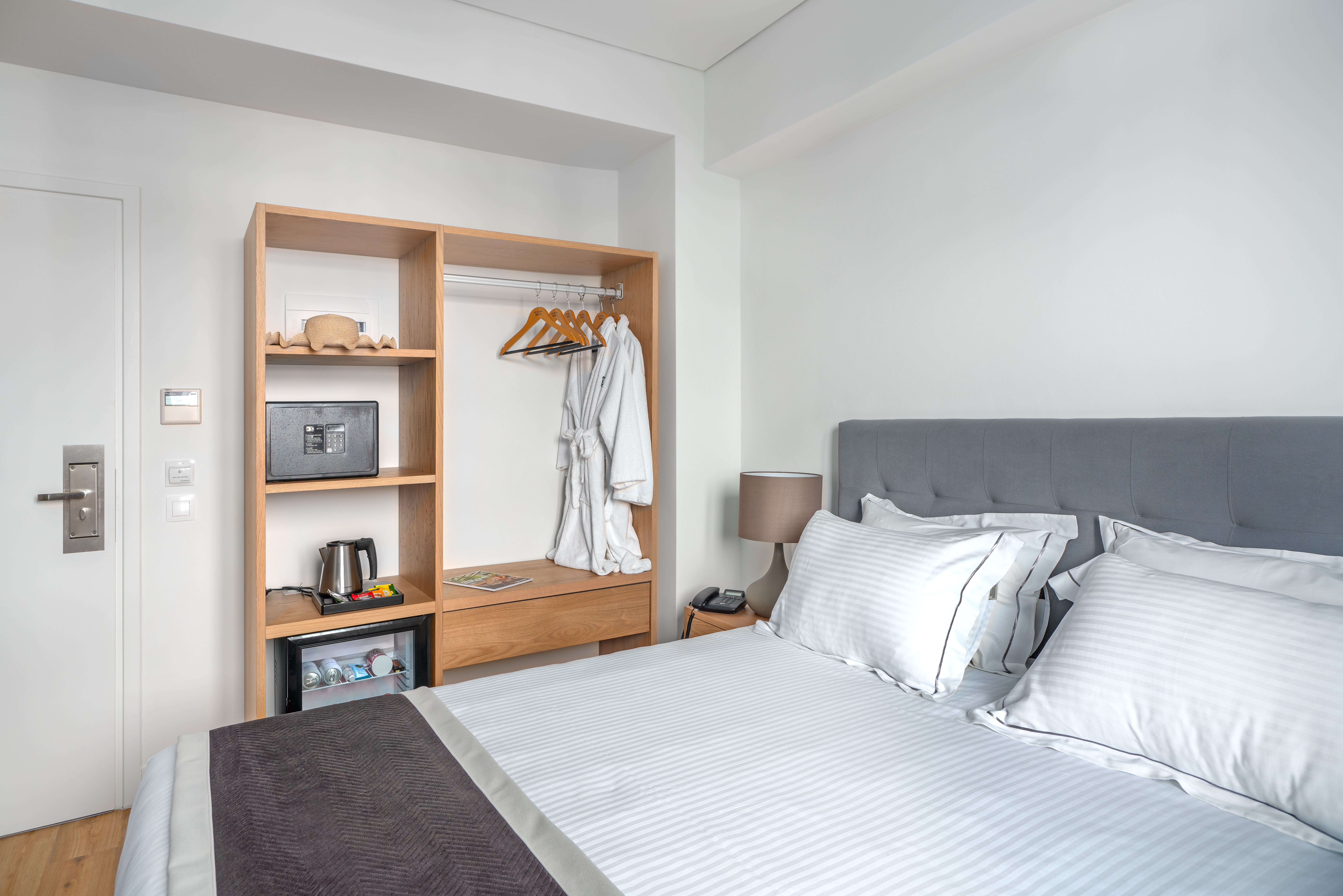 Double or Twin Standard