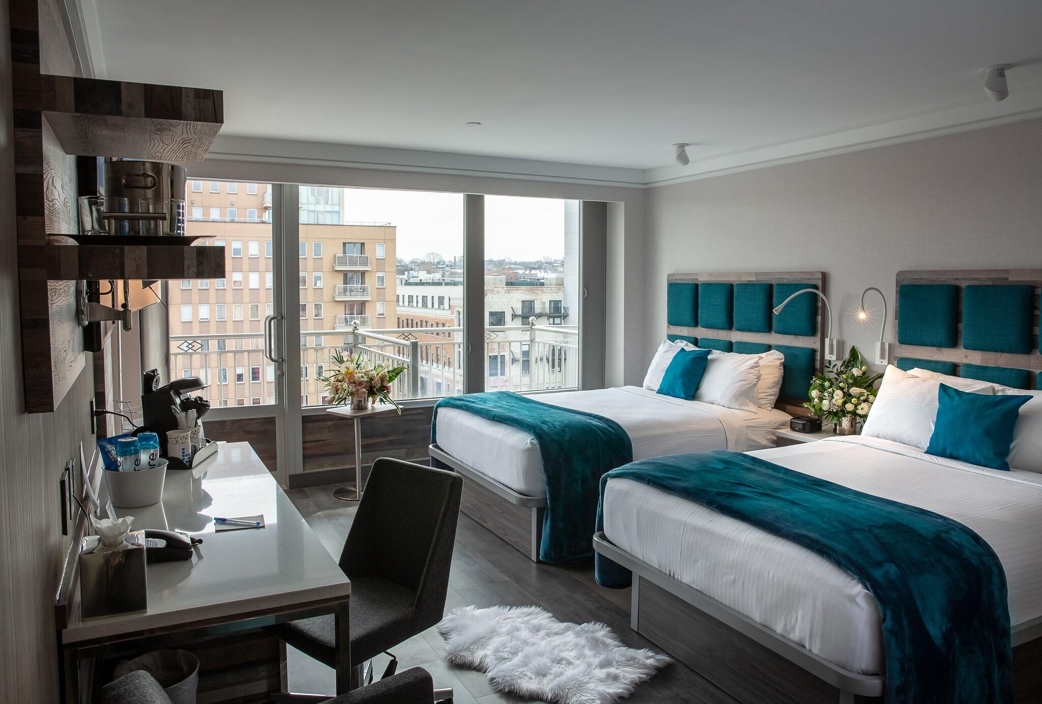 Double Deluxe with Views