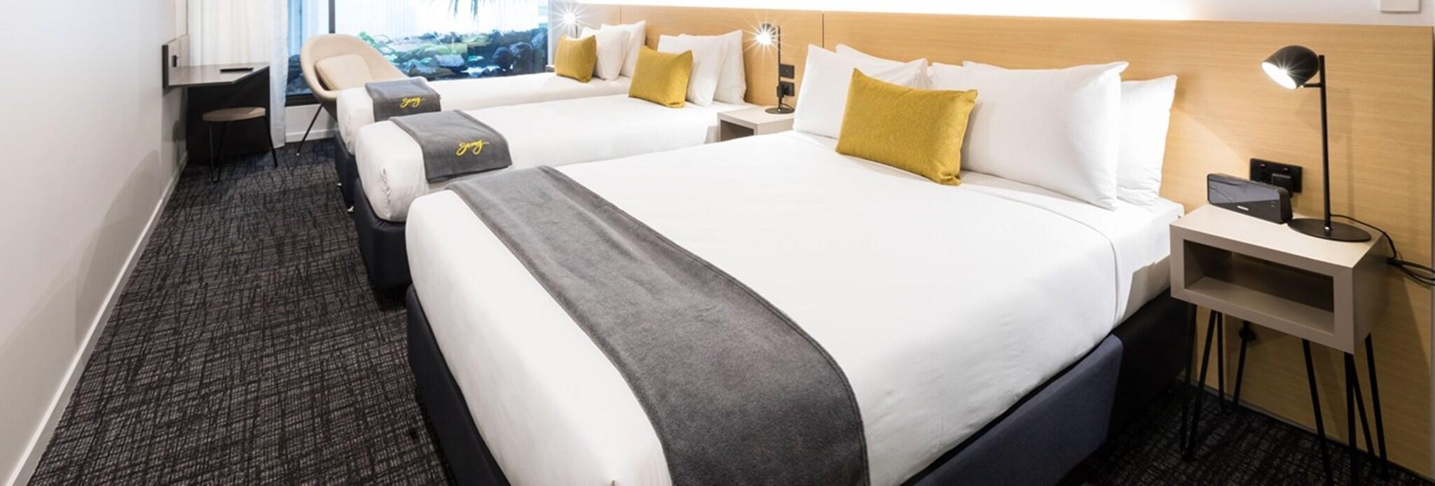 Family Room Premium Queen Bed