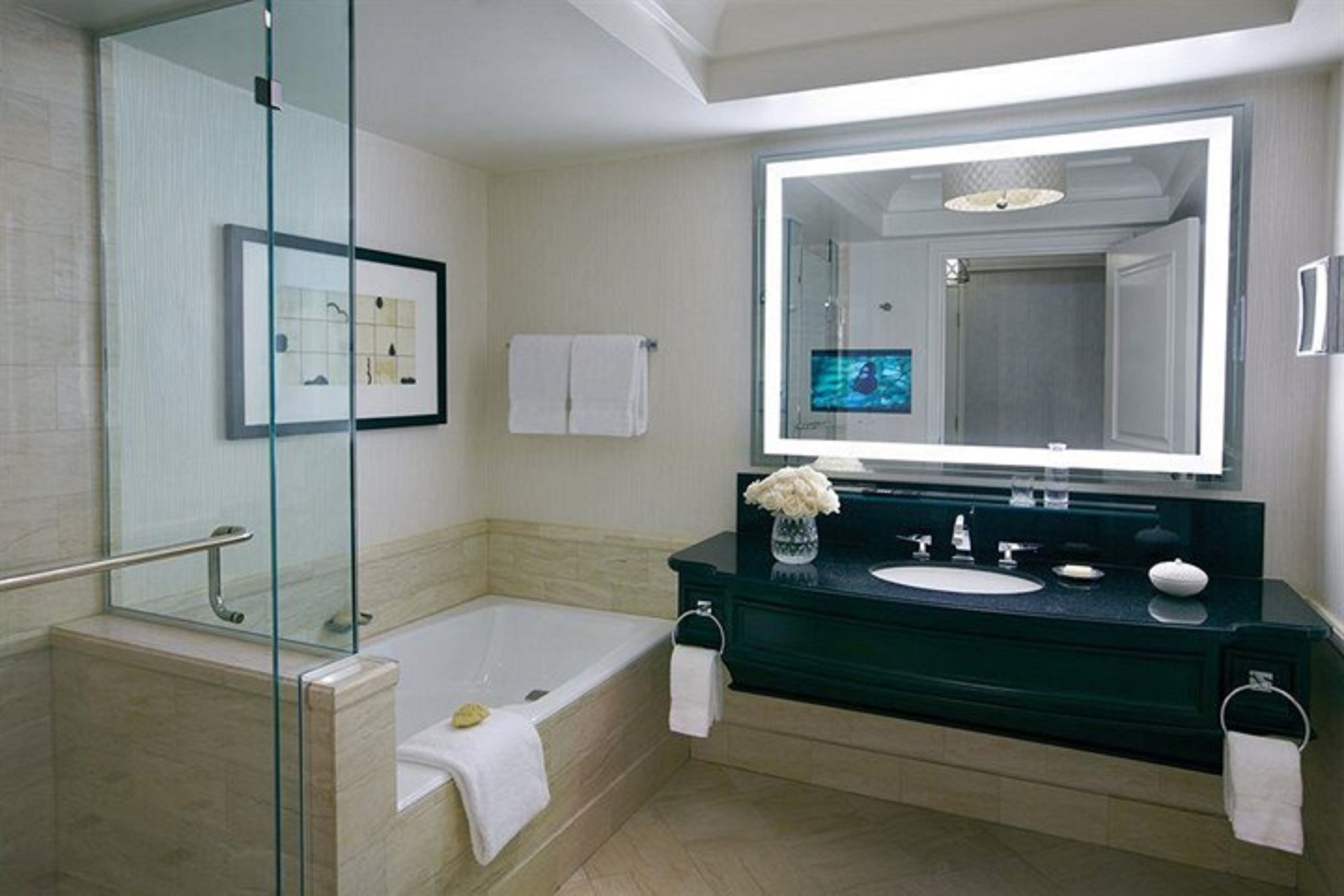 Suite Premier King Bed