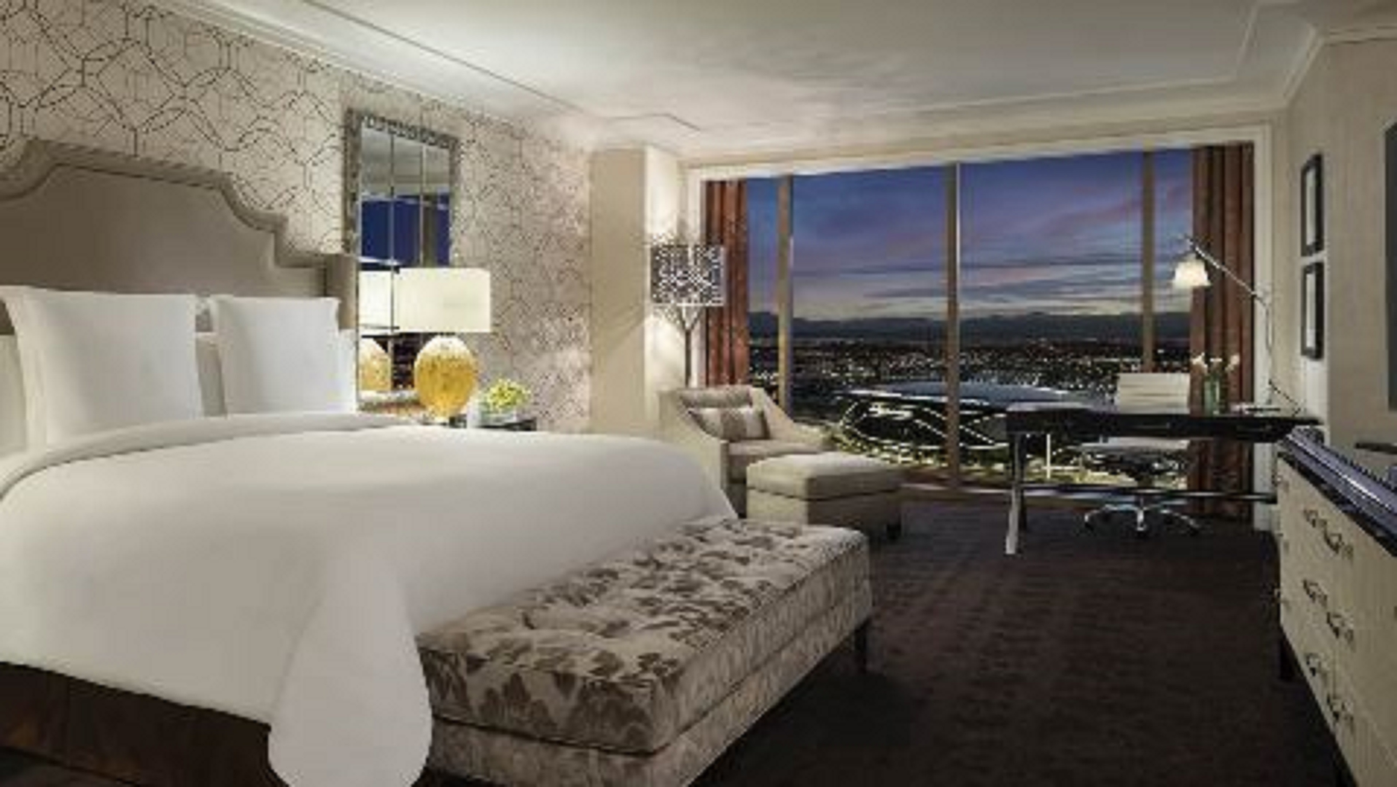 Suite with Views