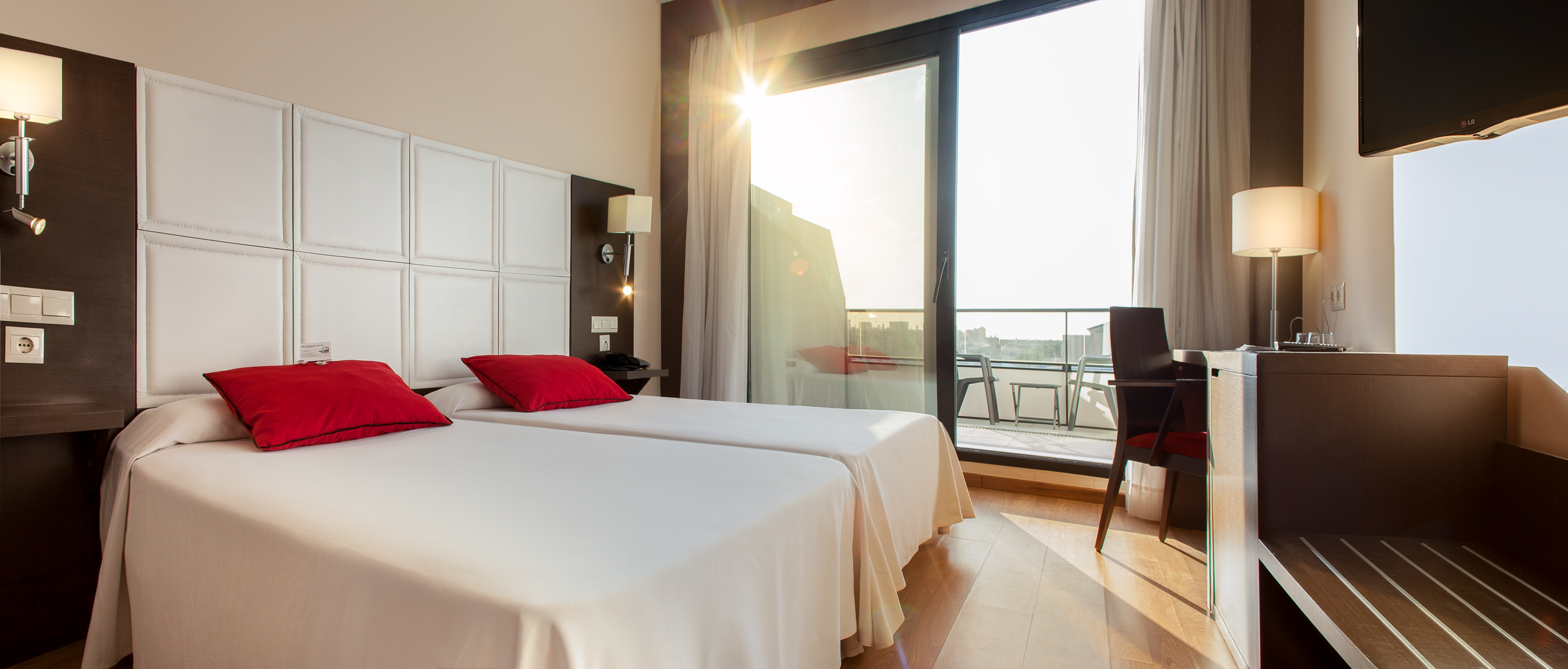 Double or Twin Standard