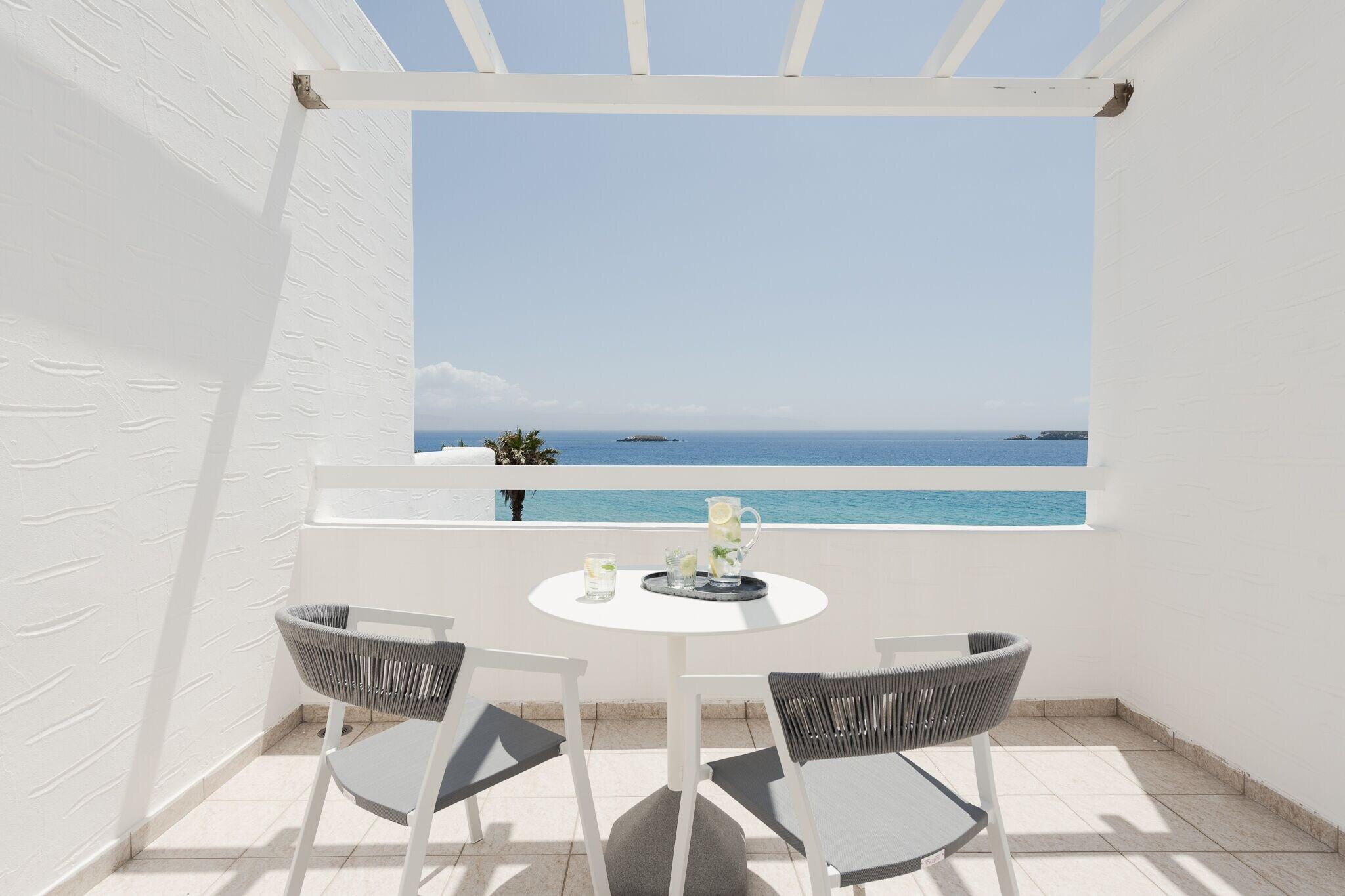 Double or Twin Deluxe Sea View