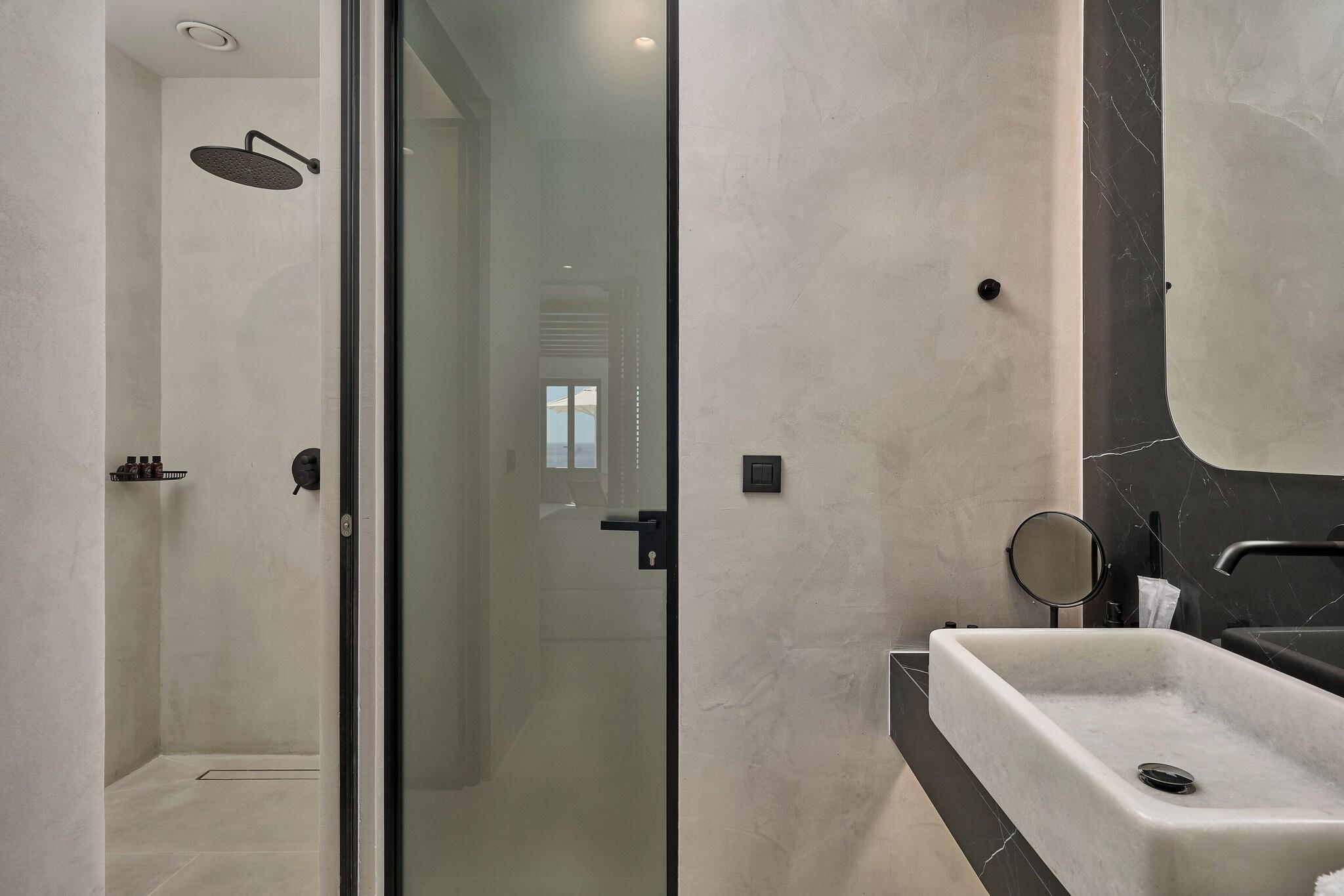 Suite with Private Pool