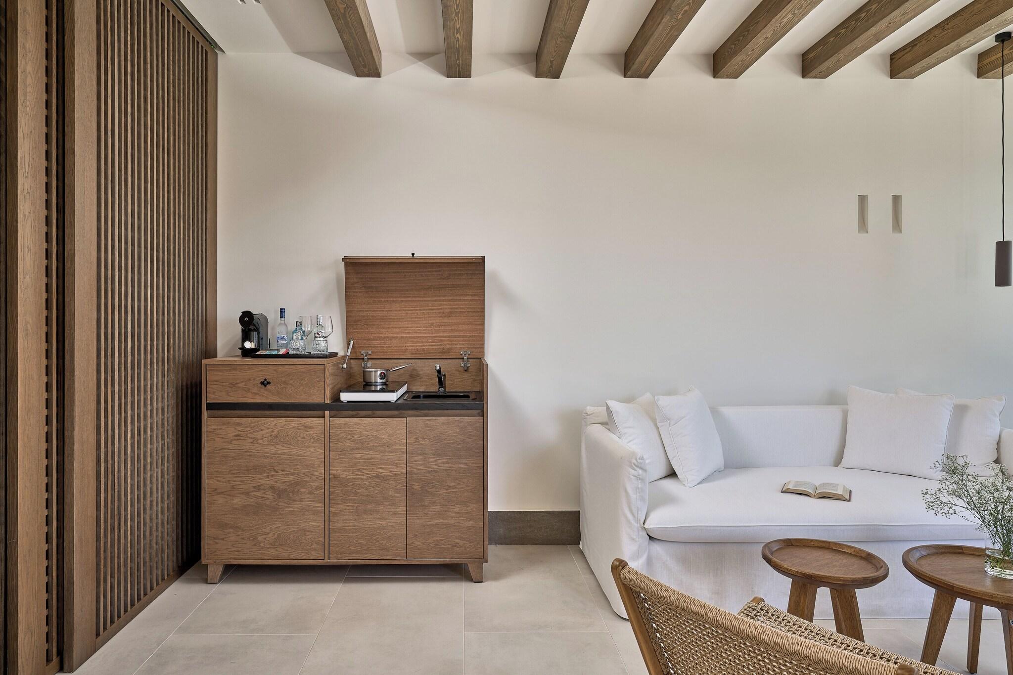 Suite with Private Pool