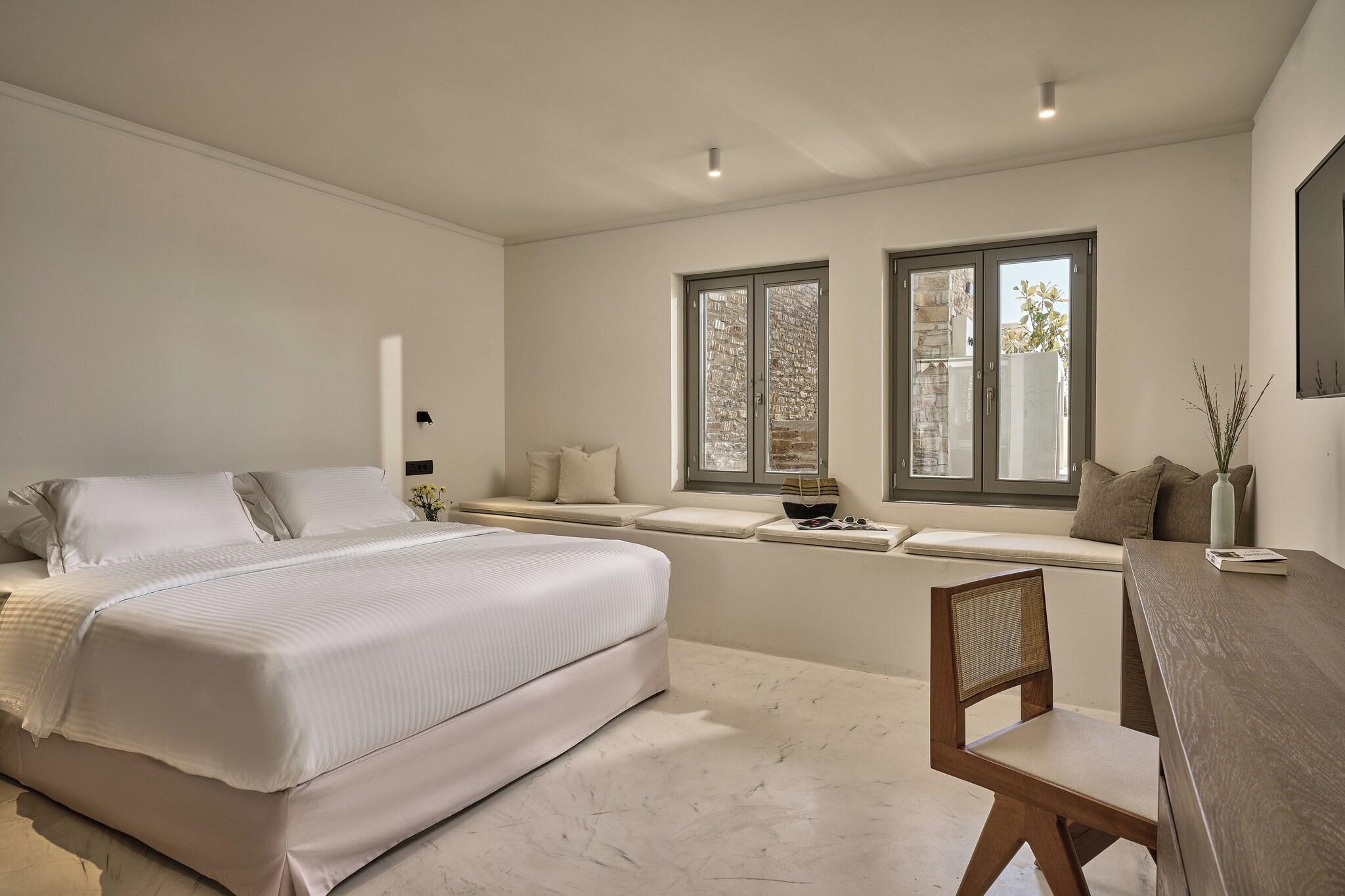 Suite with Private Pool