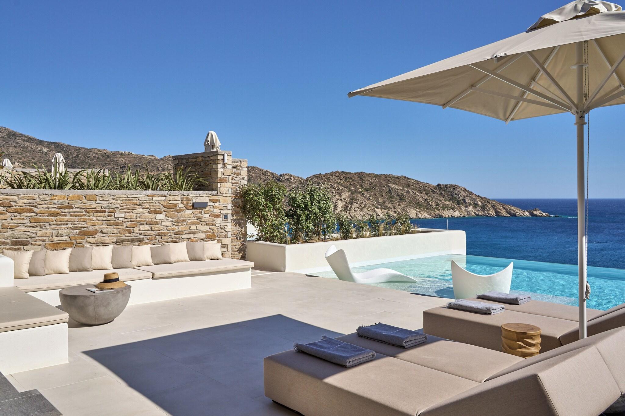 Suite with Private Pool